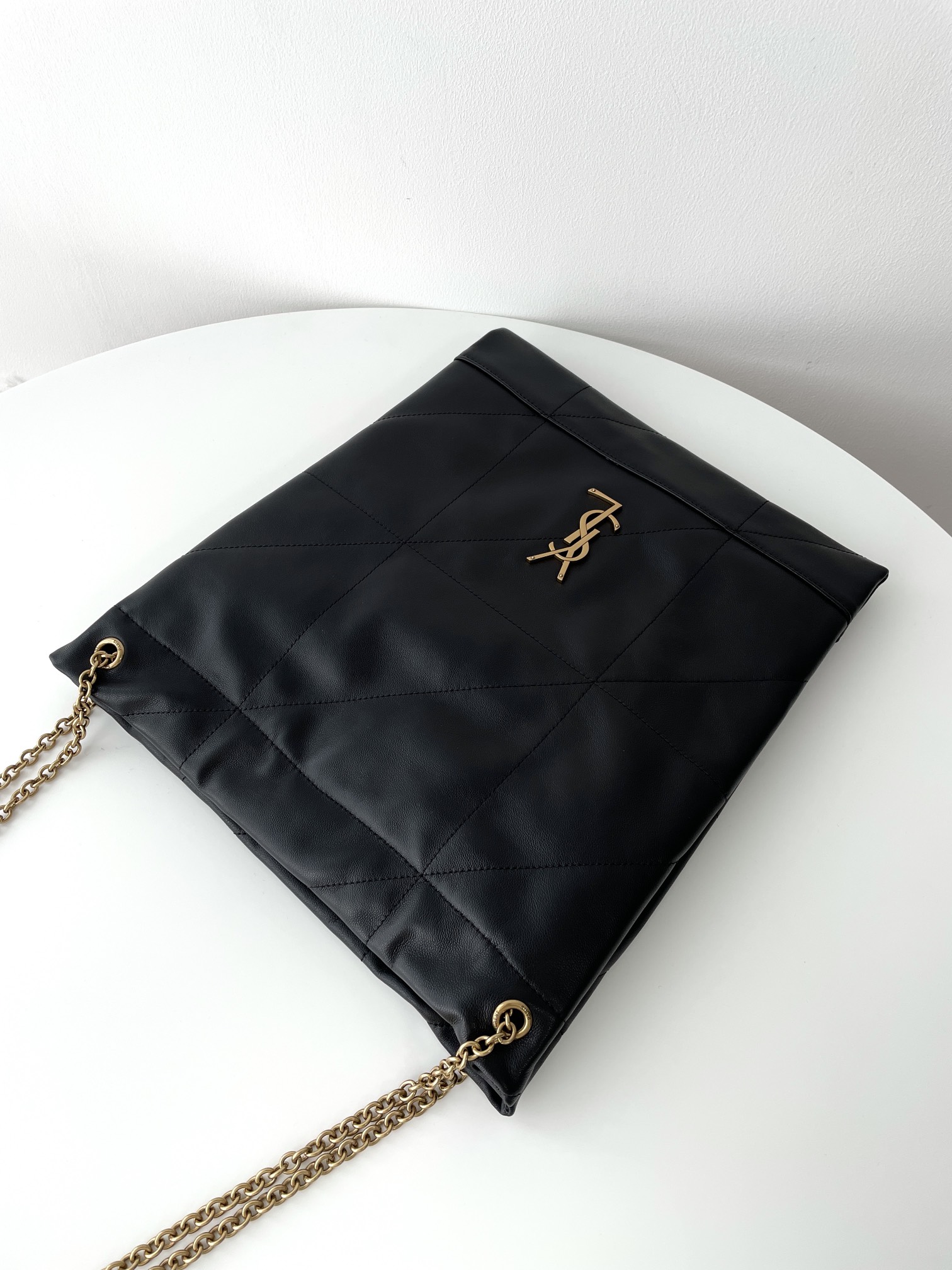 Bagsaaa Y51 Jamie 4.3 Pochon In Lambskin Black 781666 - 38 X 33 X 2 CM