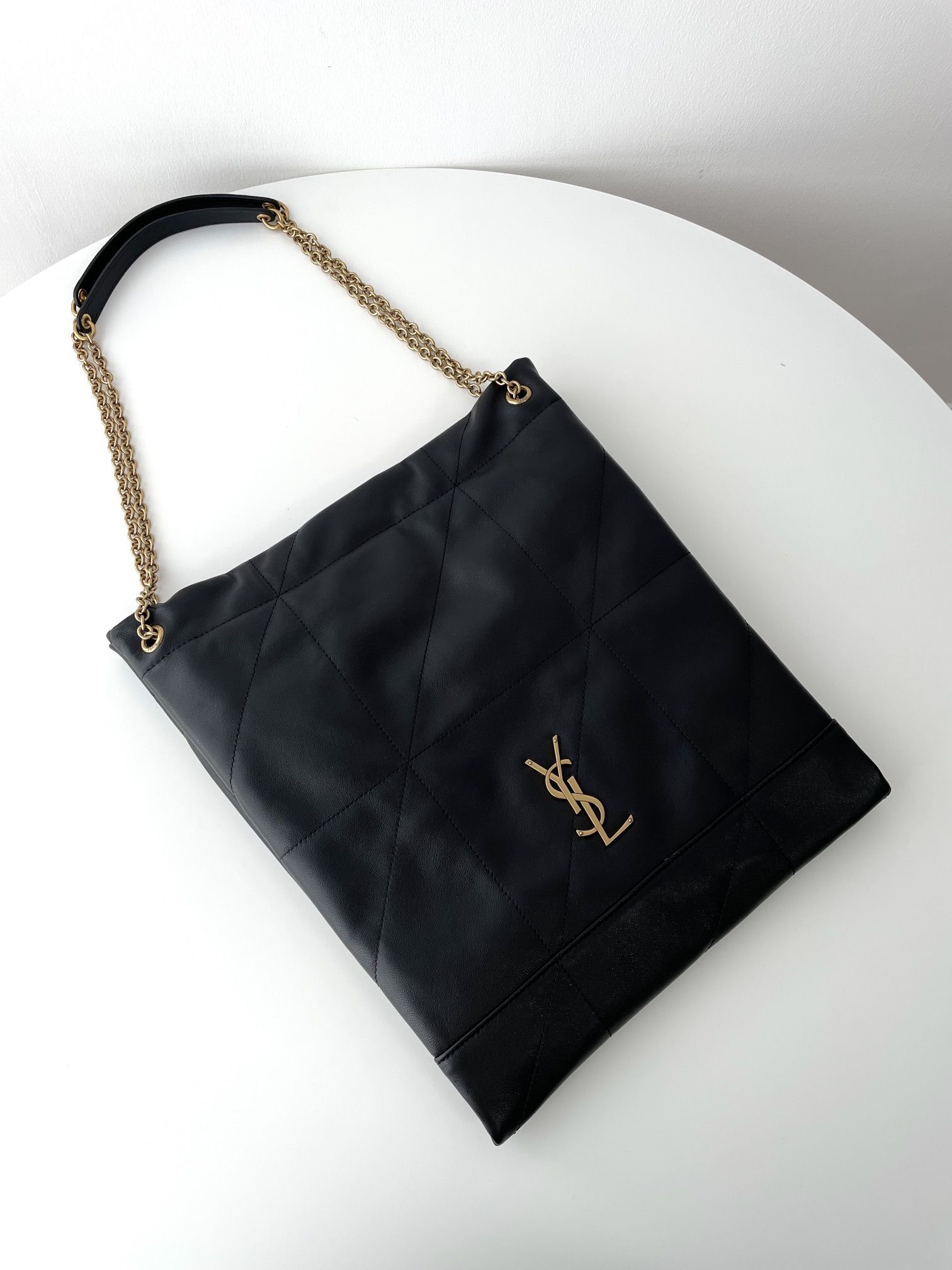 Bagsaaa Y51 Jamie 4.3 Pochon In Lambskin Black 781666 - 38 X 33 X 2 CM