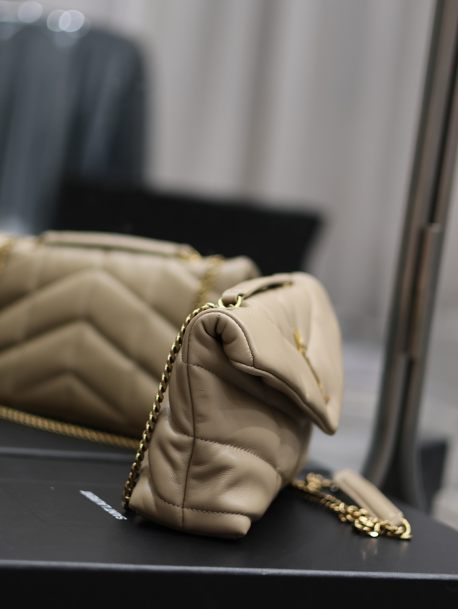 Bagsaaa Y51 Toy Puffer In Nappa Leather 759337 Beige - 23 X 15.5 X 8.5 CM