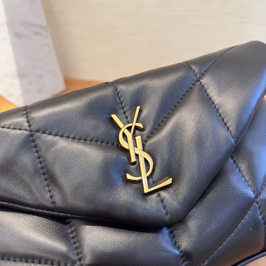 Bagsaaa Y51 Toy Puffer In Nappa Leather 759337 Black & Gold - 23 X 15.5 X 8.5 CM