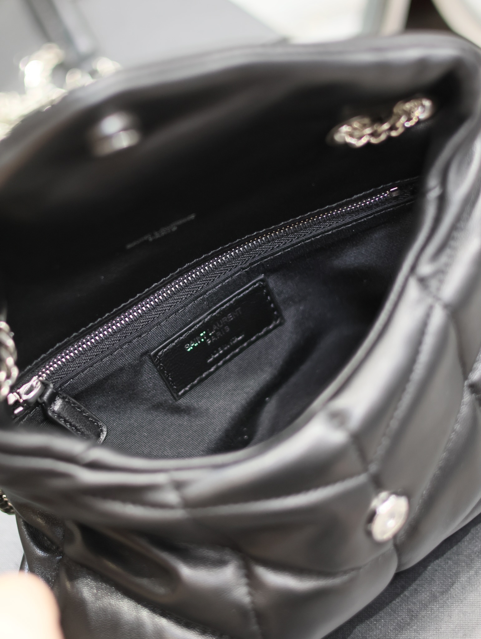 Bagsaaa Y51 Toy Puffer In Nappa Leather 759337 Black & Silver - 23 X 15.5 X 8.5 CM