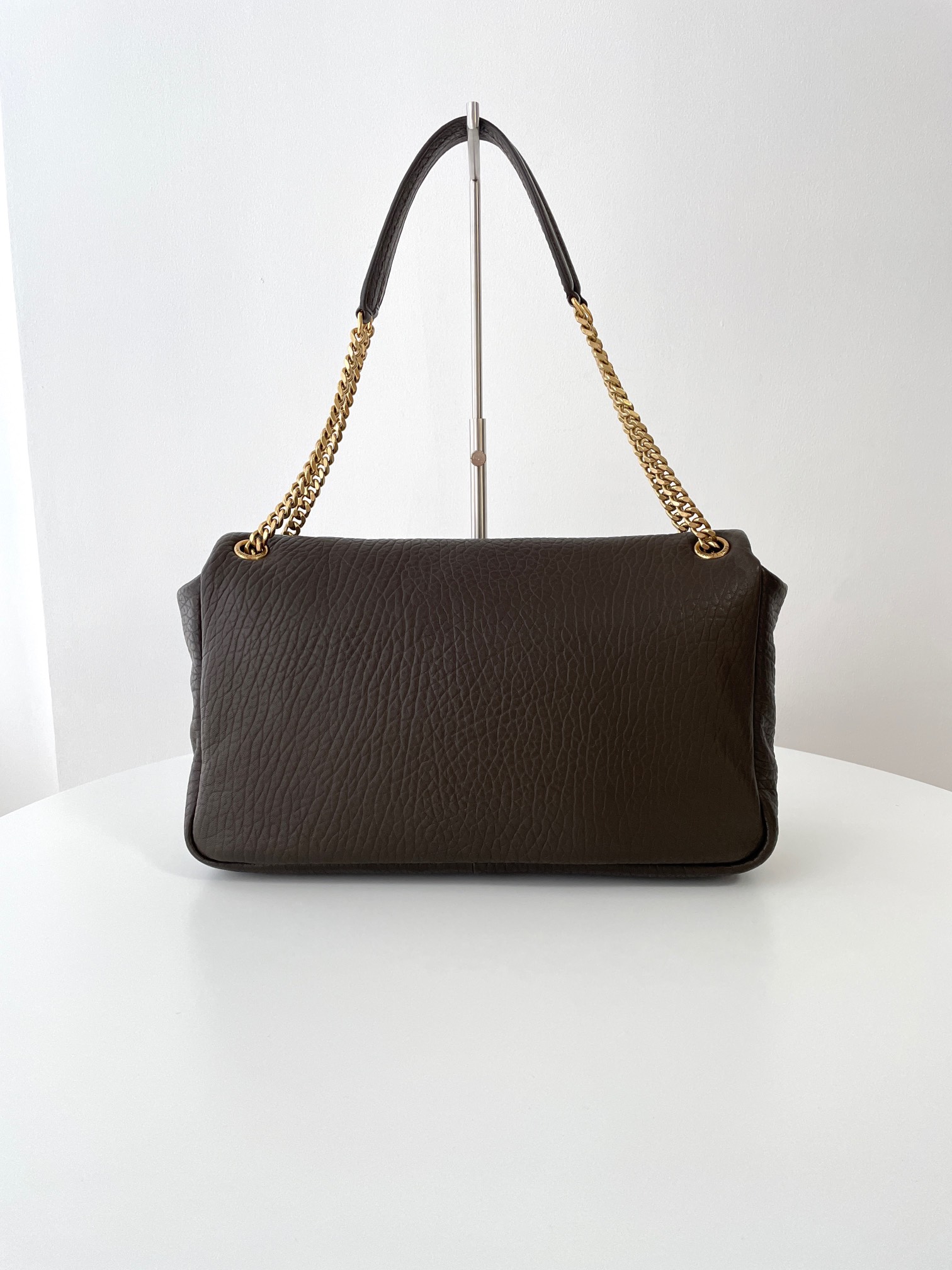 Bagsaaa Y51 Calypso Large In Grained Lambskin 777399 Light Musk - 38cm