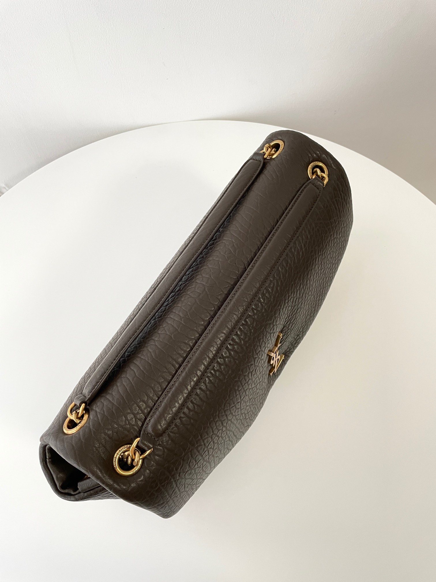Bagsaaa Y51 Calypso Large In Grained Lambskin 777399 Light Musk - 38cm