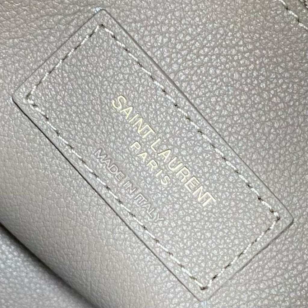 Bagsaaa Y51 Le 5 À 7 S*pple Small In Grained Leather Dusty Grey 713938 - 23x22x10 cm