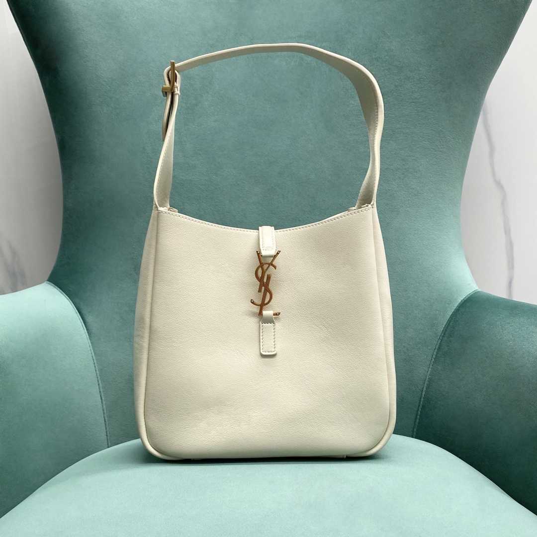Bagsaaa Y51 Le 5 À 7 S*pple Small In Grained Leather White 713938 - 23x22x10 cm