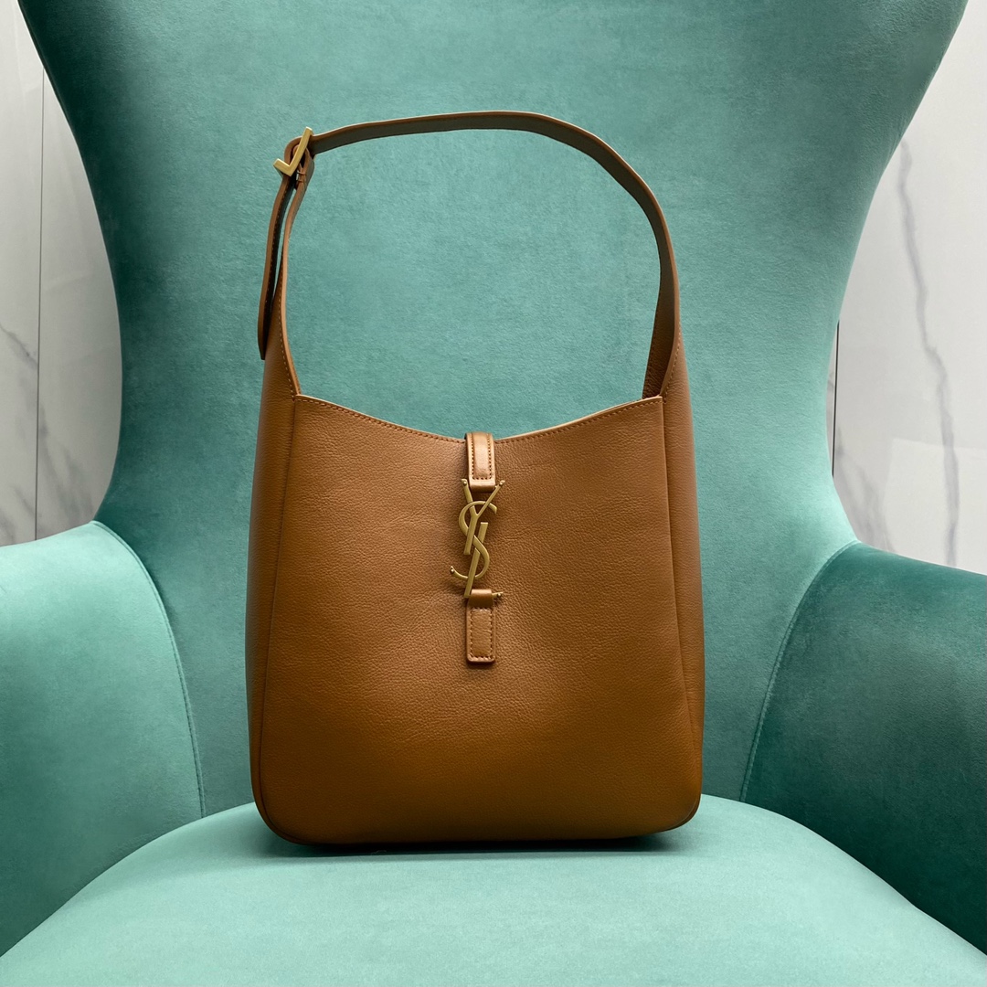 Bagsaaa Y51 Le 5 À 7 S*pple Small In Grained Leather Brown 713938 - 23x22x10 cm