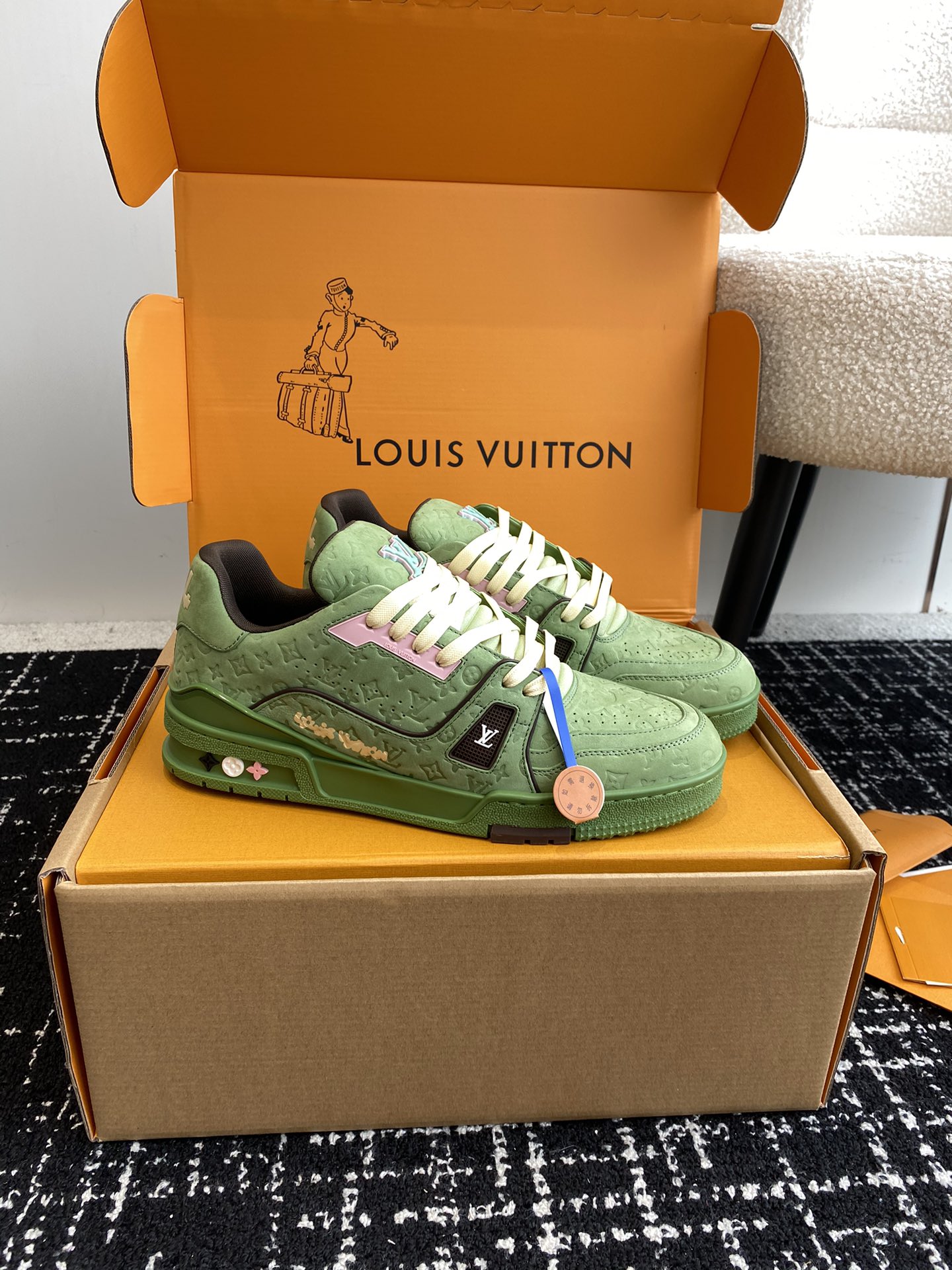Bagsaaa LV Trainer Sneaker Green Monogram