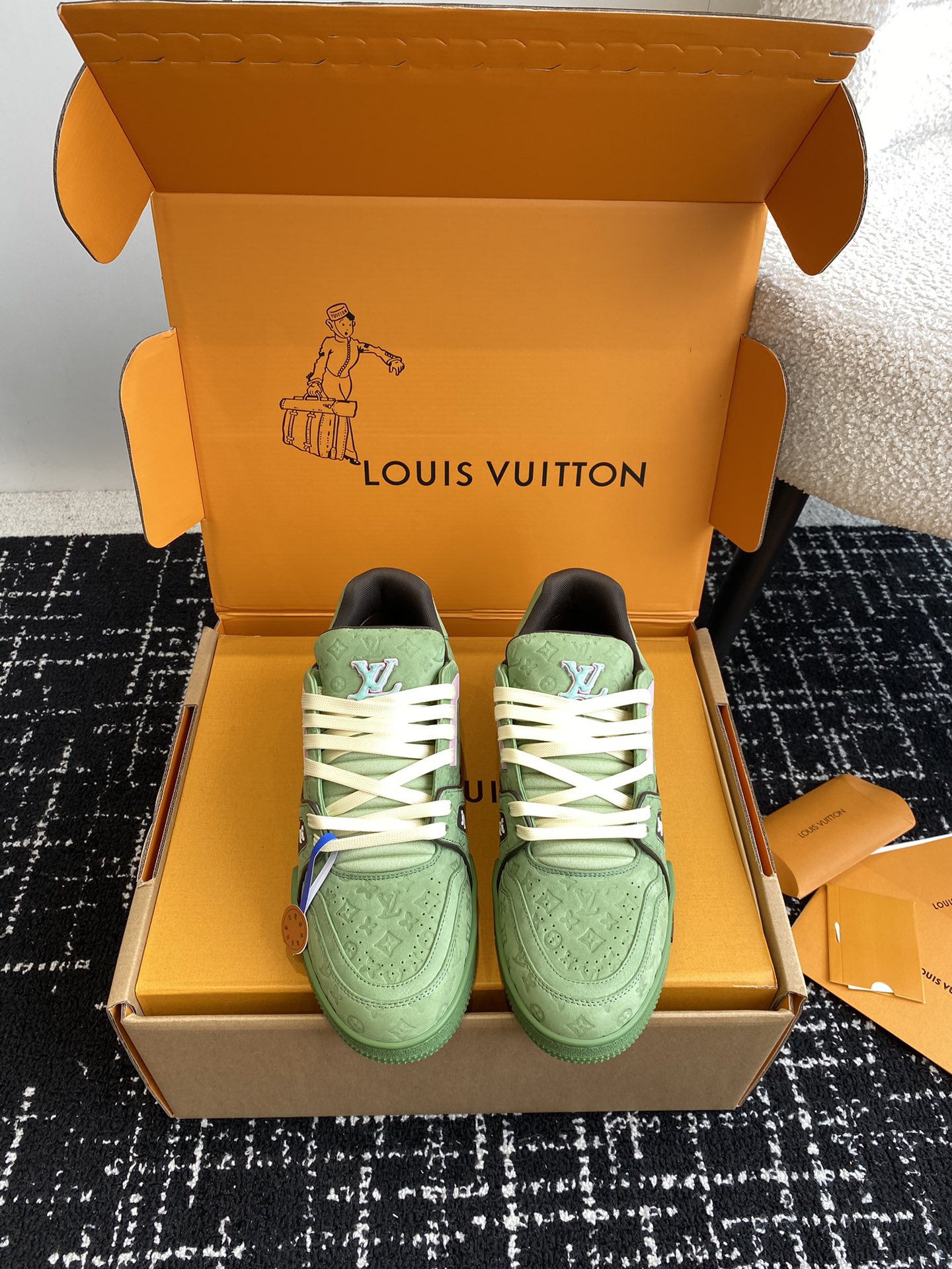 Bagsaaa LV Trainer Sneaker Green Monogram