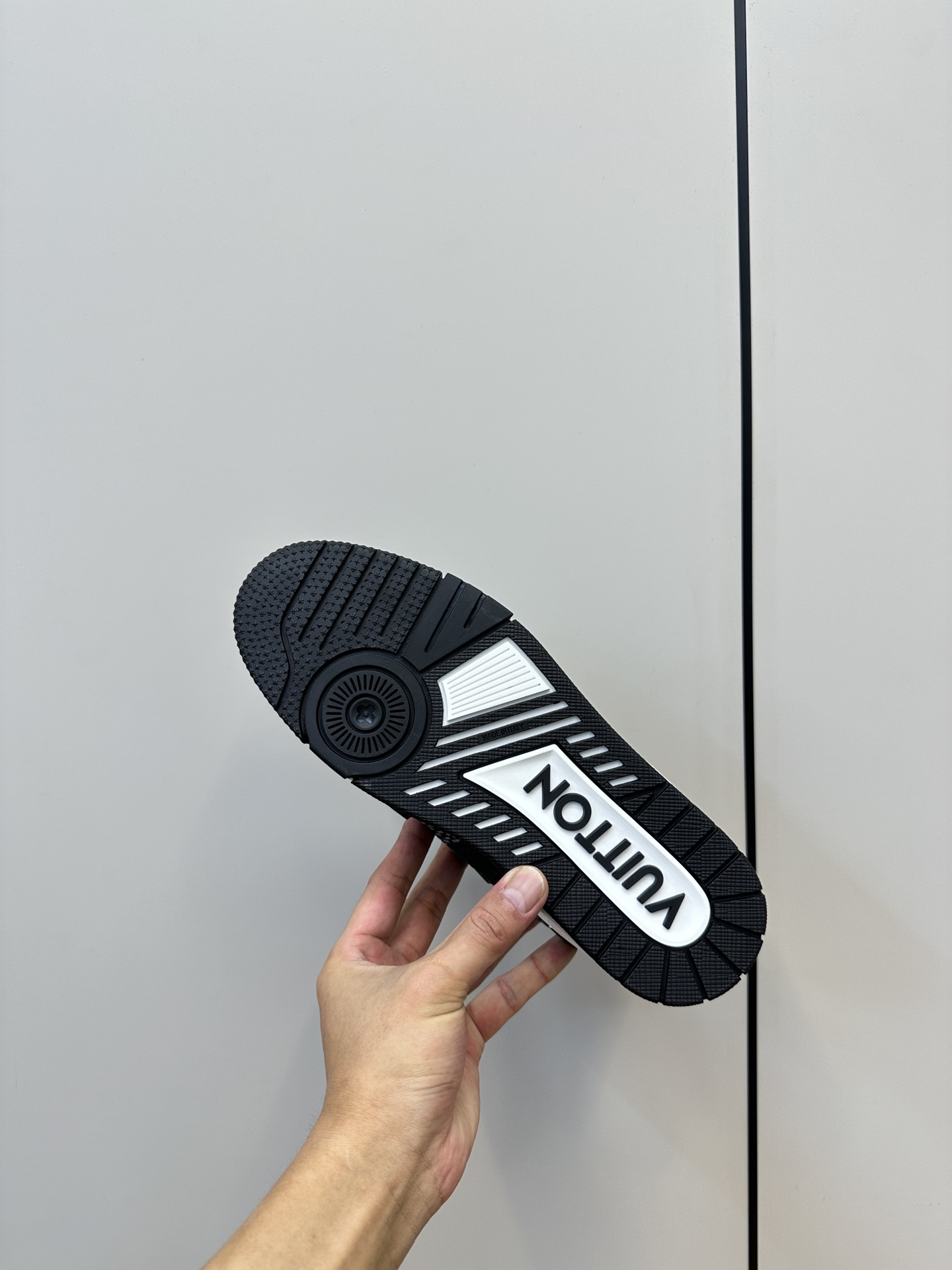 Bagsaaa LV Trainer Sneaker Black Damier 3D denim