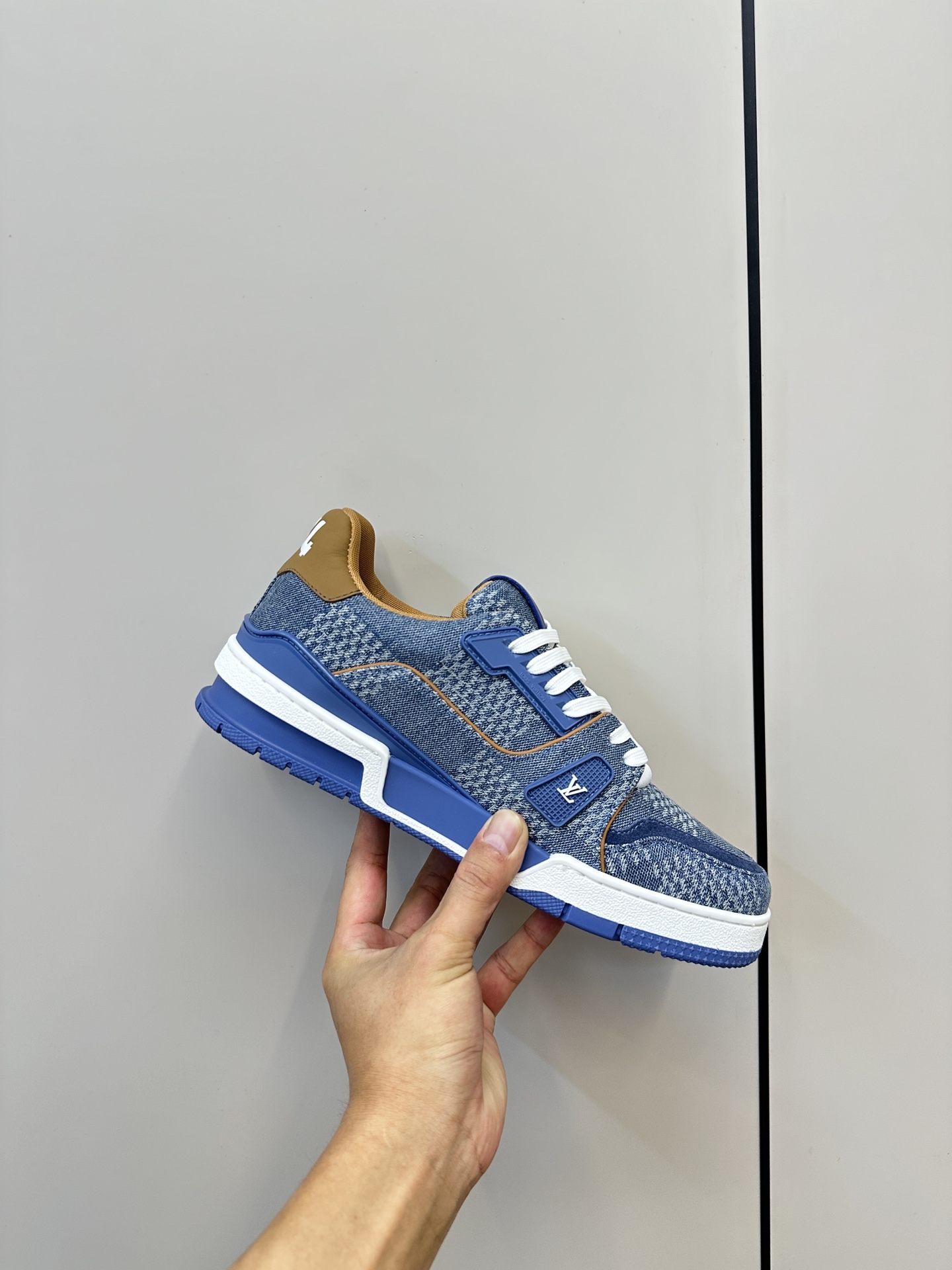 Bagsaaa LV Trainer Sneaker Blue Damier 3D denim