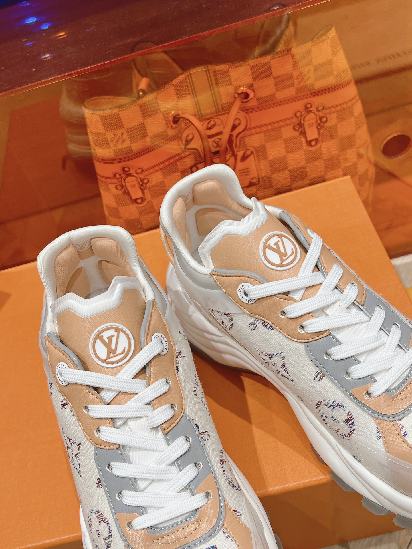 Bagsaaa L0vis Vvtt0n Run 55 Sneaker White Tweed