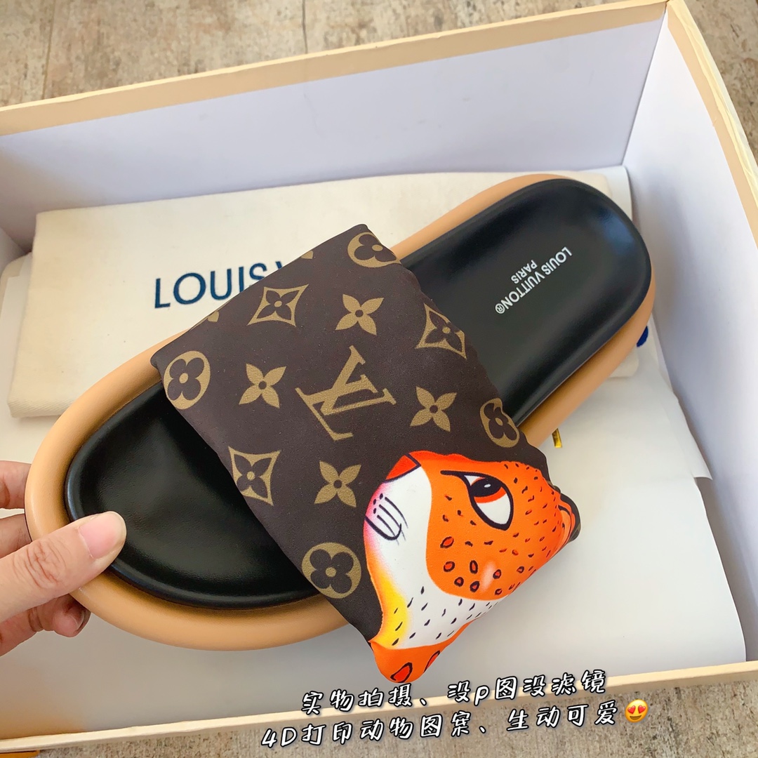 Bagsaaa L0vis Vvtt0n Pool Pillow Flat Comfort Mule Animals 1