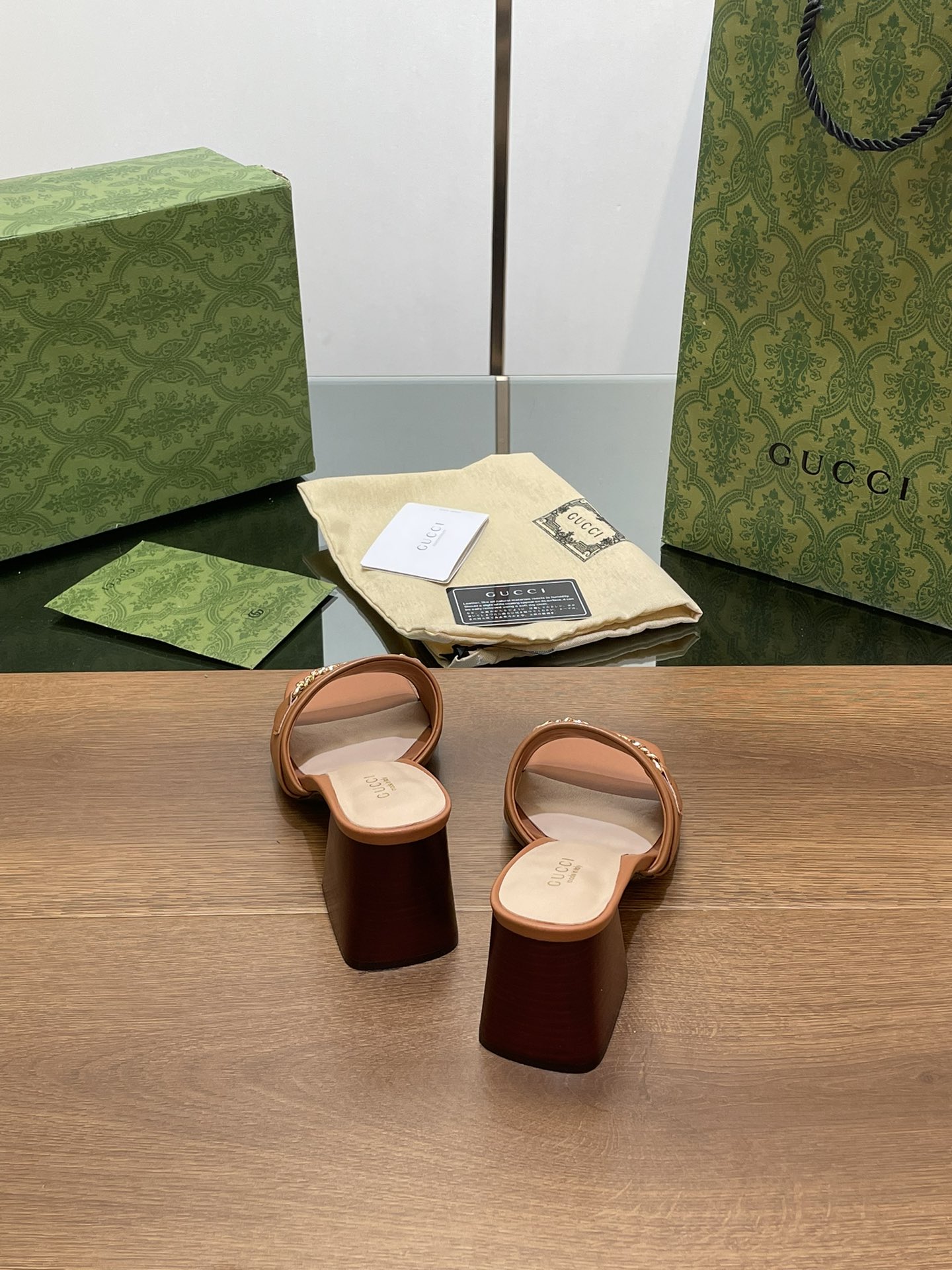 Bagsaaa Gvc*1 Signoria Slide Sandal 786595 Brown