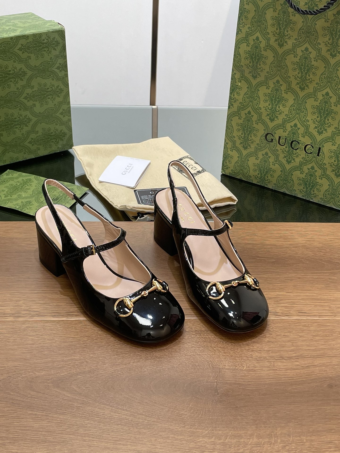 Bagsaaa Gvc*1 Women's Horsebit Pump 801893 Black