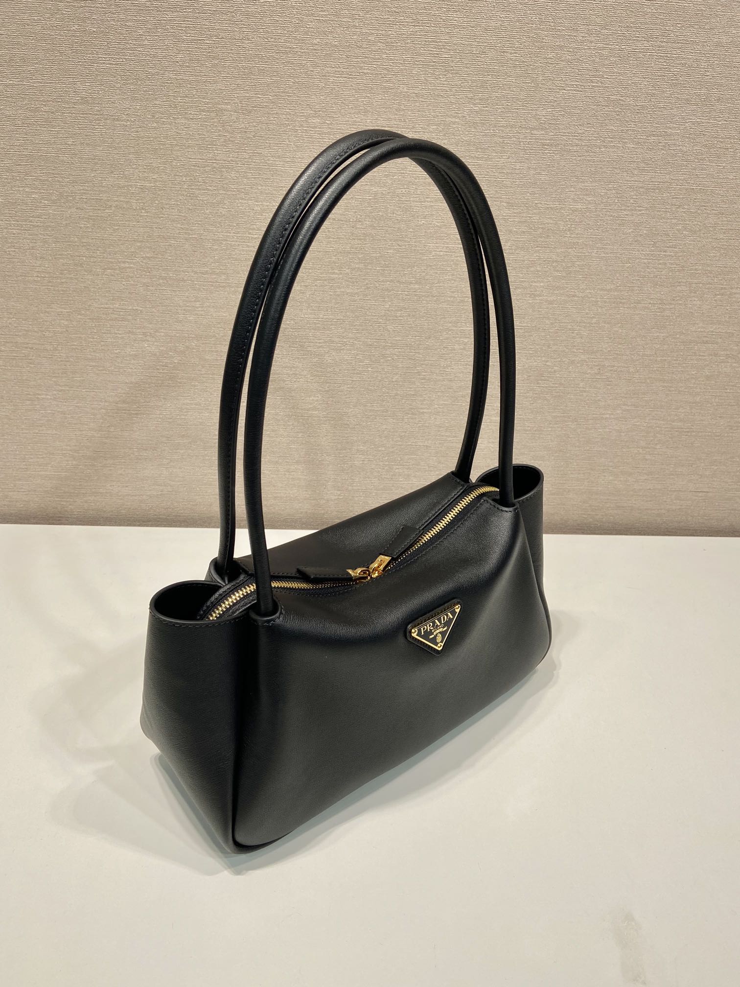 Bagsaaa Pra*a Medium Leather Handbag 1BA444 Black - 28x16x10.5 cm