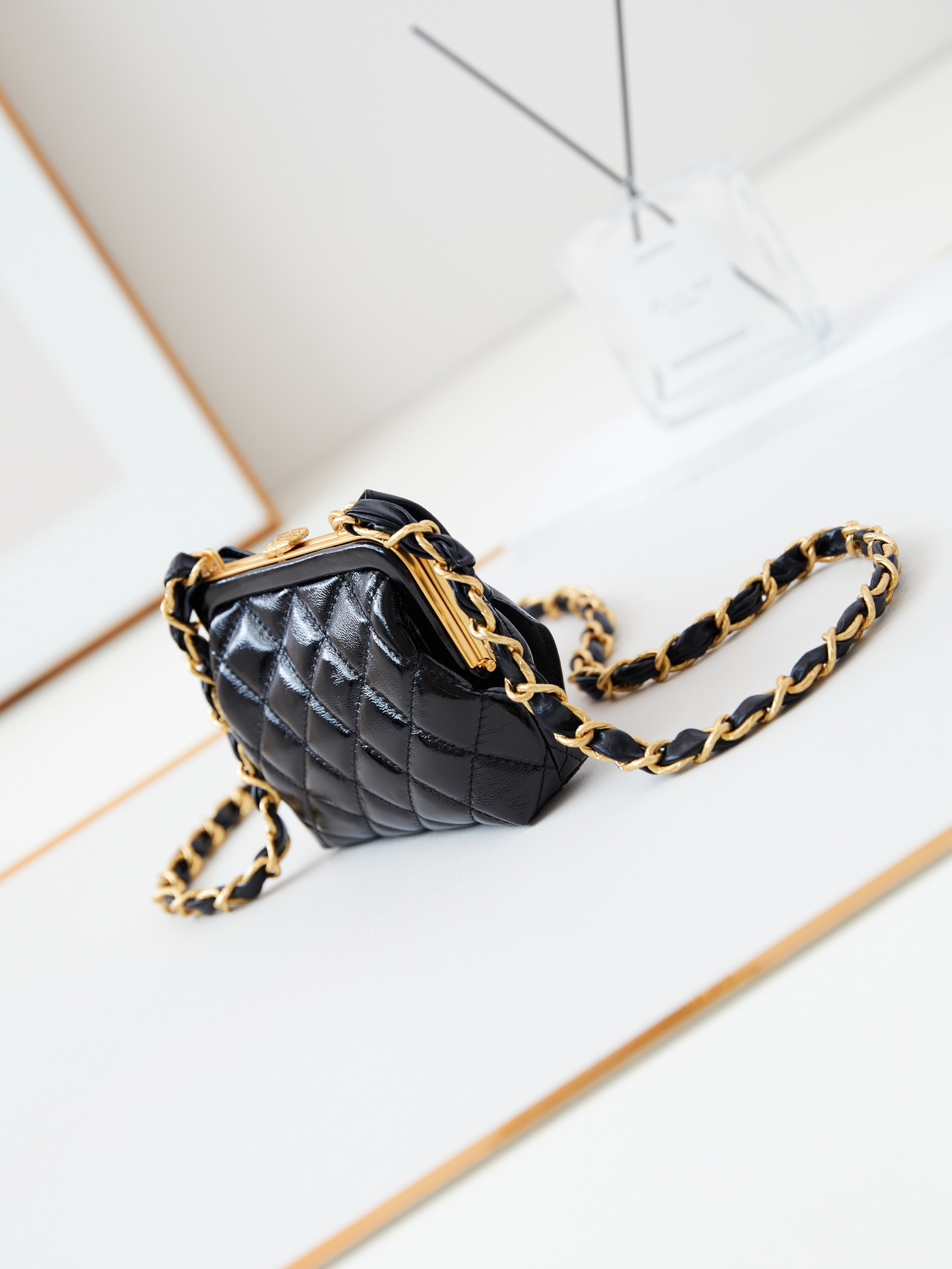 Bagsaaa Ch**el Clutch With Chain AP4028 Black - 12 × 13 × 4 cm