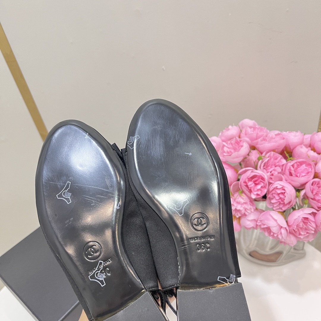 Bagsaaa Ch**el Slingbacks Embroidery Black G45689