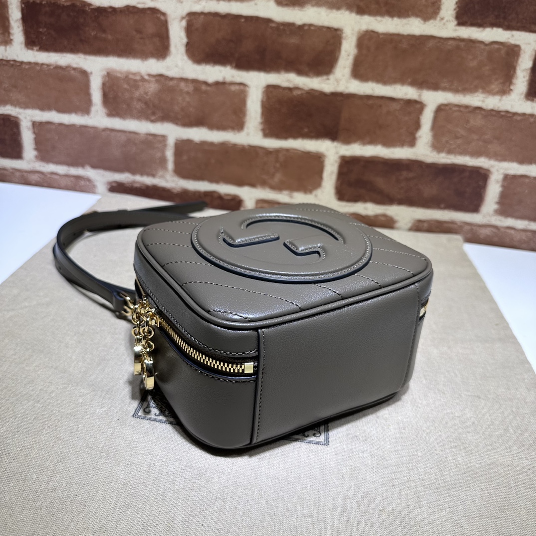 Bagsaaa Gvc*1 Blondie Top Handle Bag 744434 Dark Gray - 17x15x9 cm