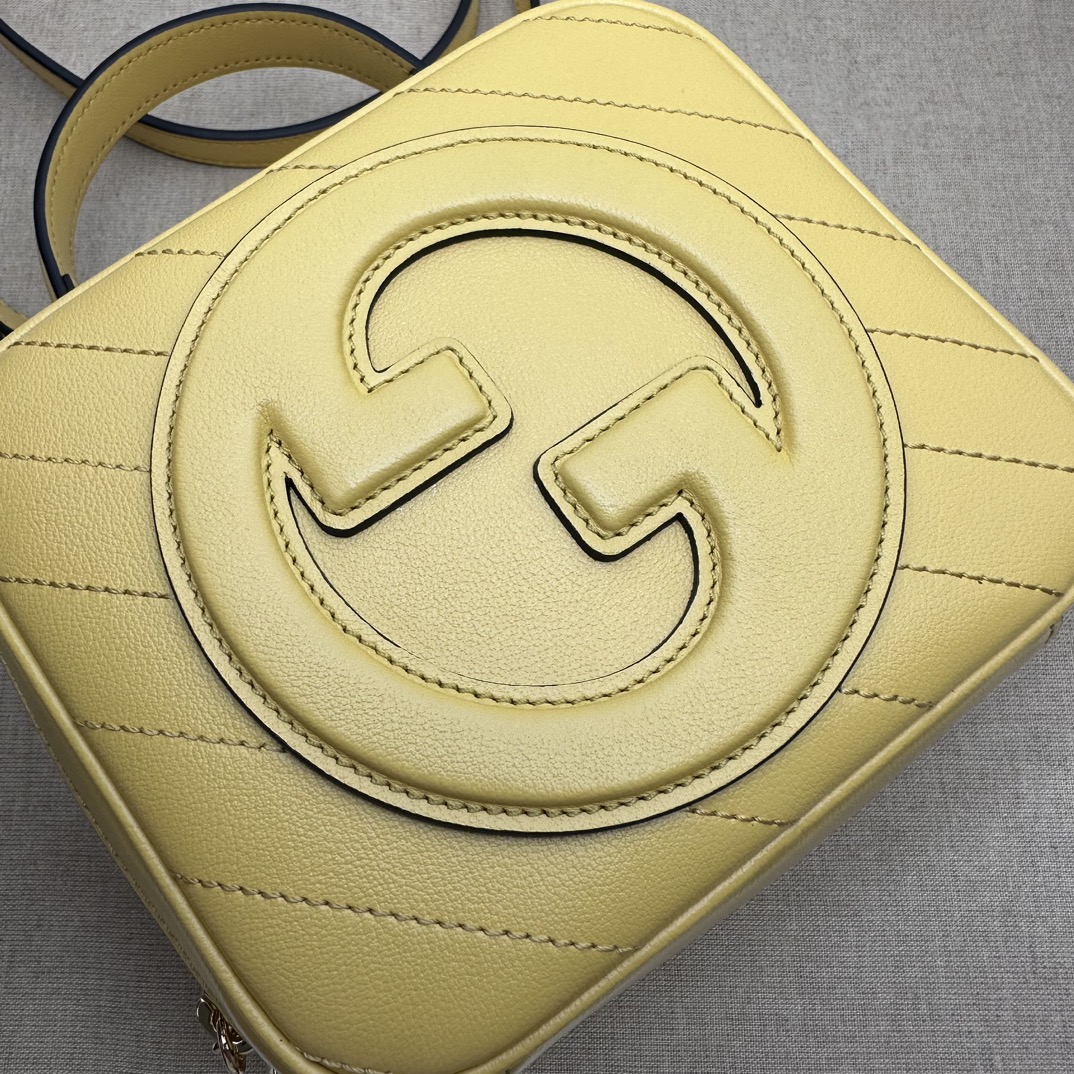 Bagsaaa Gvc*1 Blondie Top Handle Bag 744434 Yellow - 17x15x9 cm