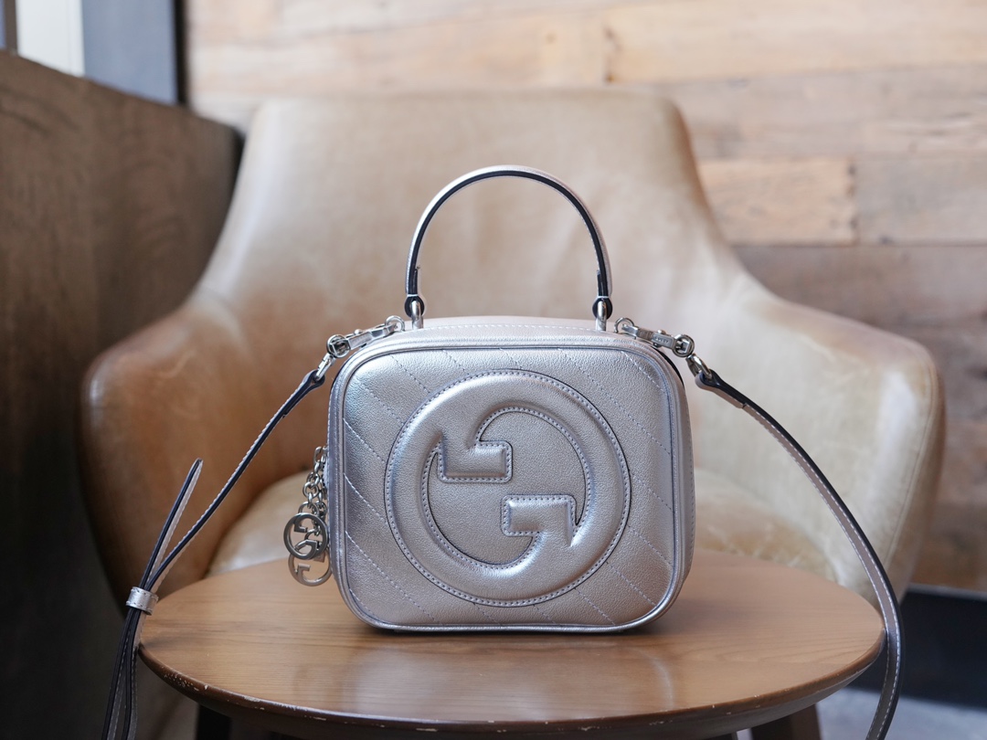 Bagsaaa Gvc*1 Blondie Top Handle Bag 744434 Silver - 17x15x9 cm