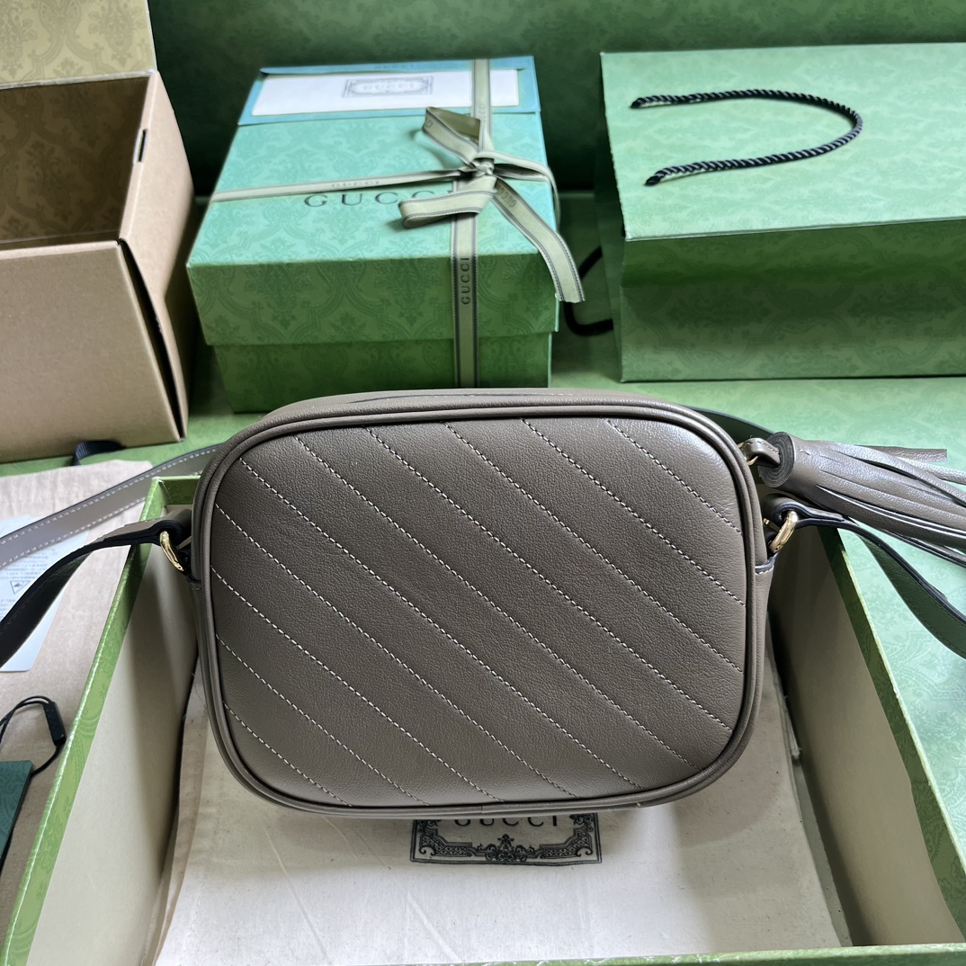 Bagsaaa Gvc*1 Blondie Small Shoulder Bag ‎742360 Dark Gray - 21*15.5*5cm