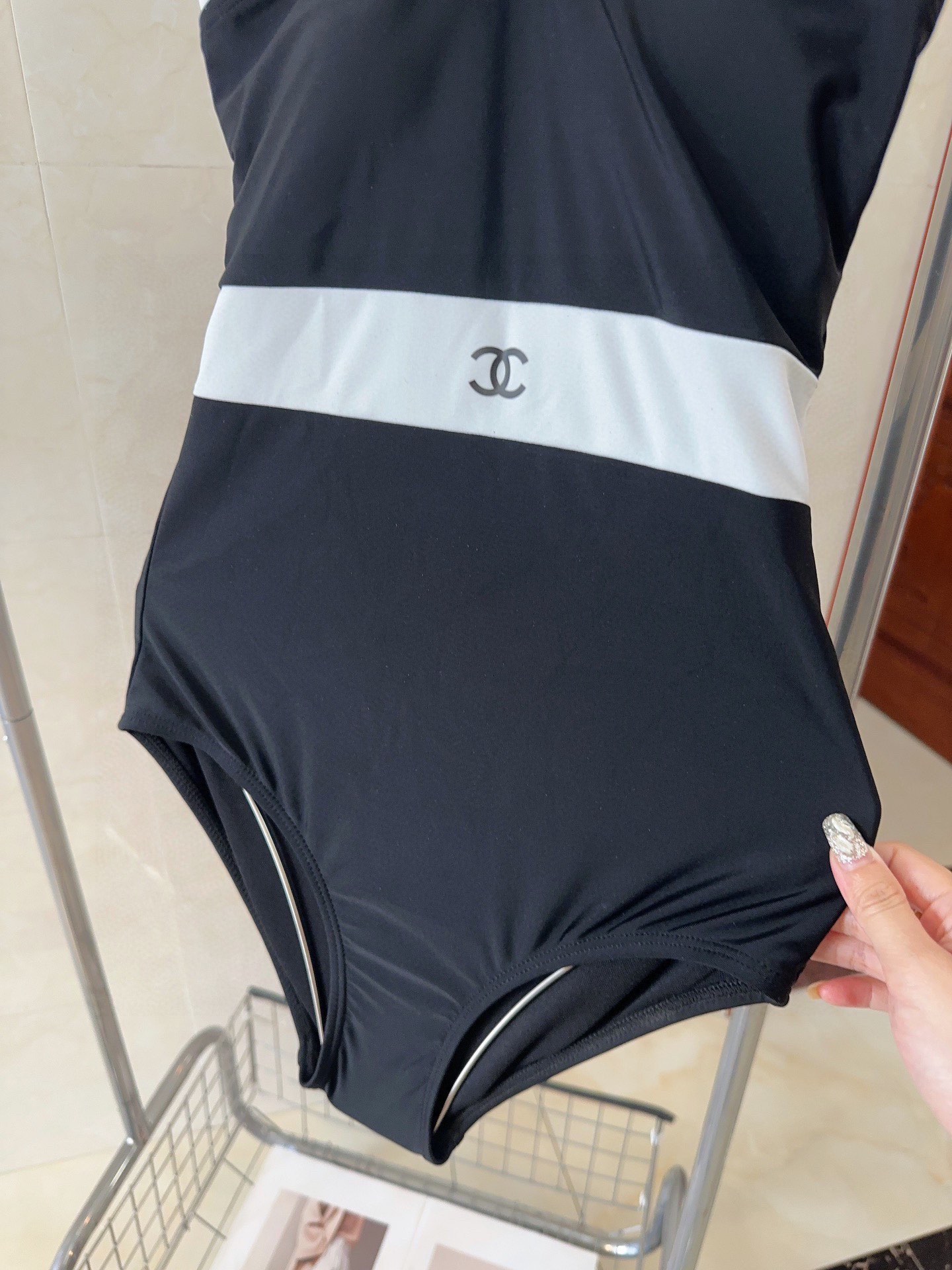 Bagsaaa Ch**el Bikini 02