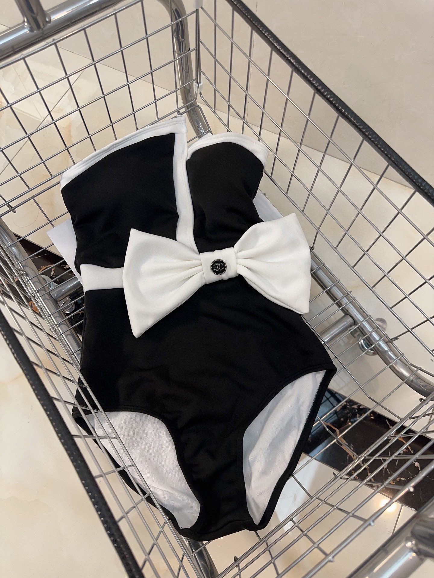 Bagsaaa Ch**el Bikini 03