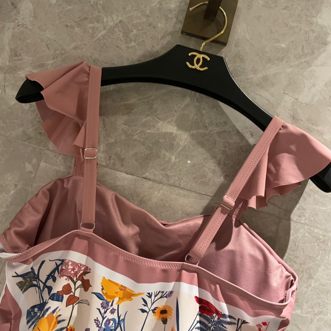 Bagsaaa Gvc*1 Bikini 01