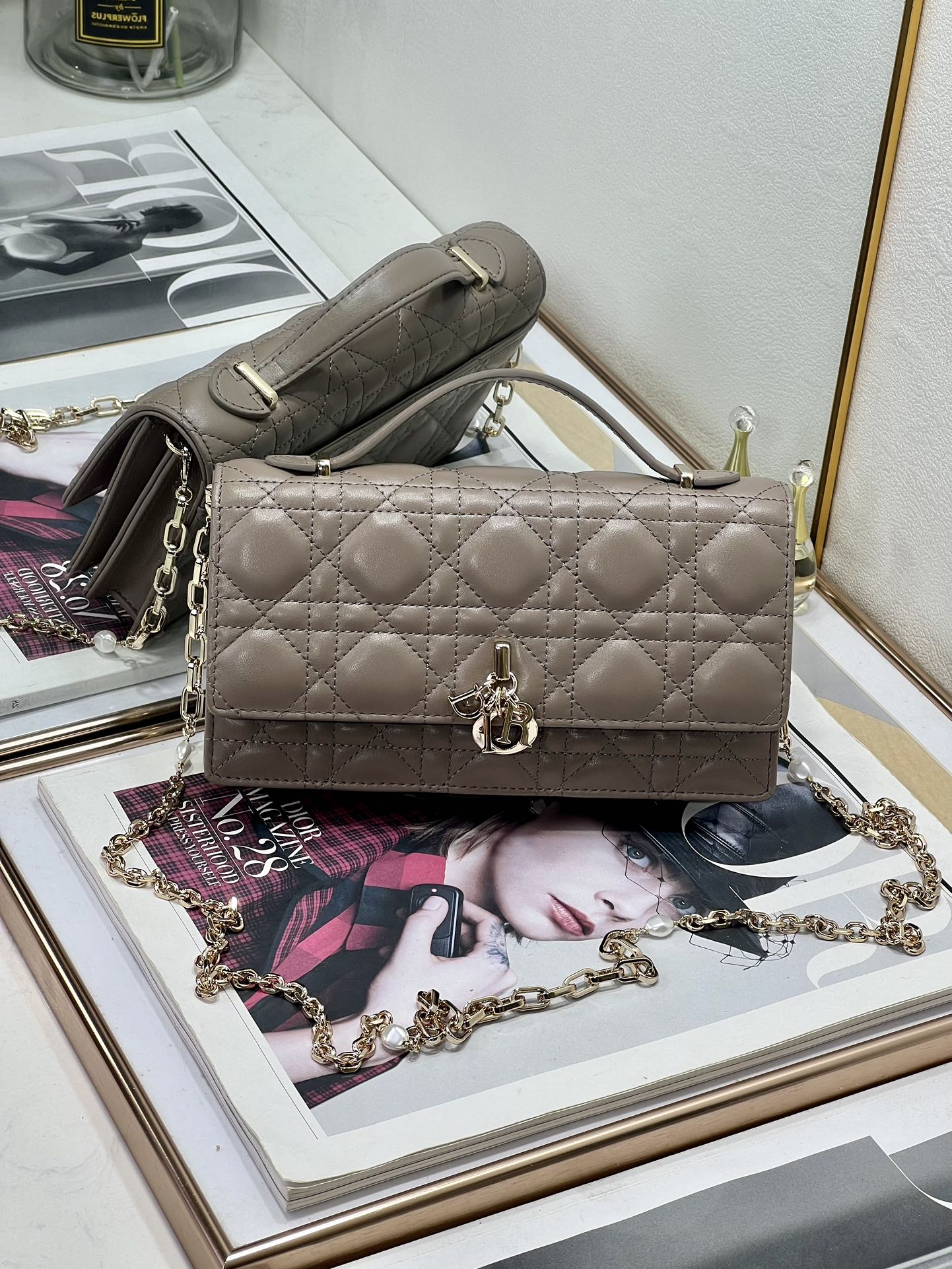 Bagsaaa My D10r Mini Bag Warm Taupe Cannage Lambskin - 21 x 11.5 x 4.5 cm