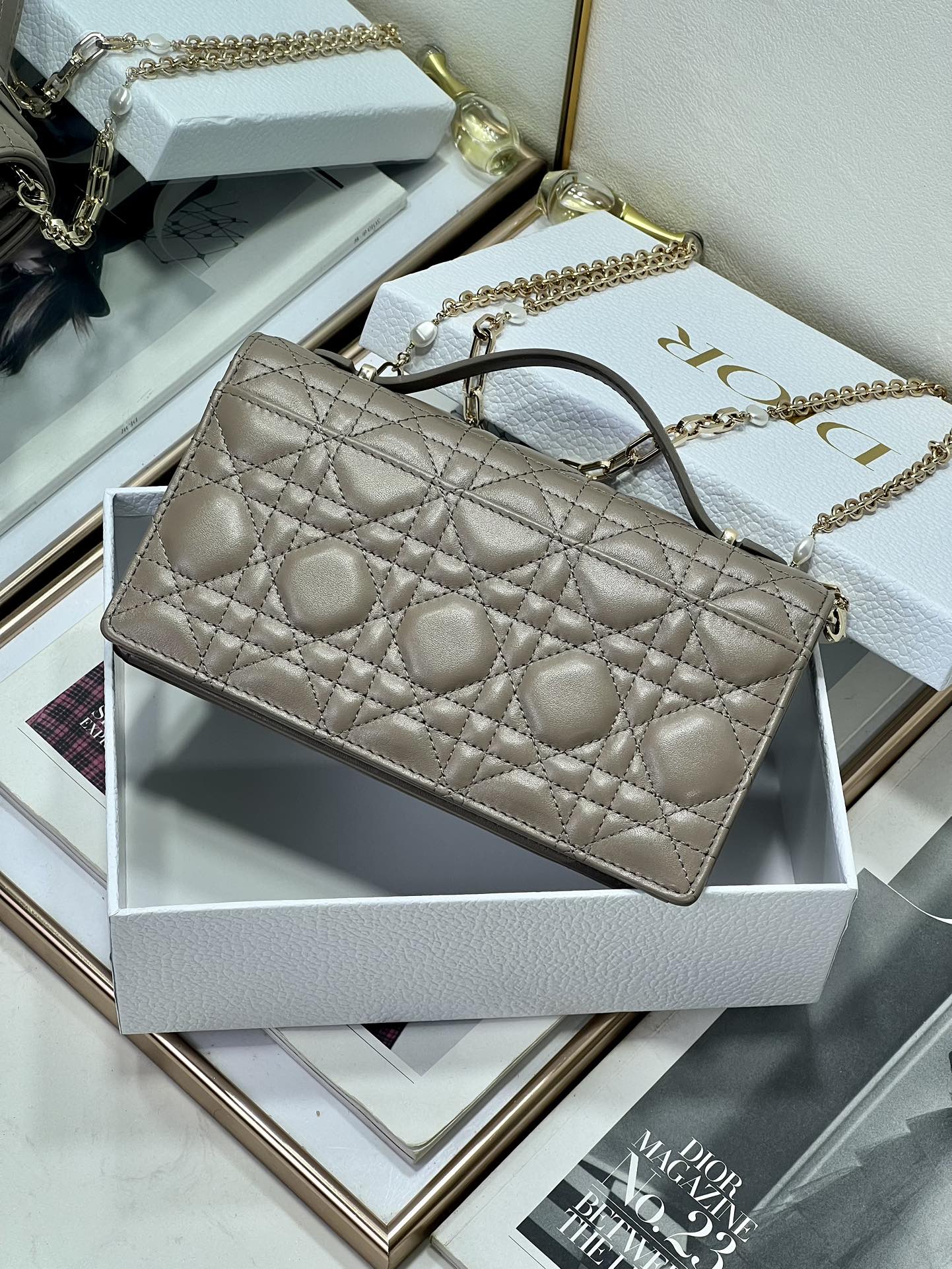 Bagsaaa My D10r Mini Bag Warm Taupe Cannage Lambskin - 21 x 11.5 x 4.5 cm