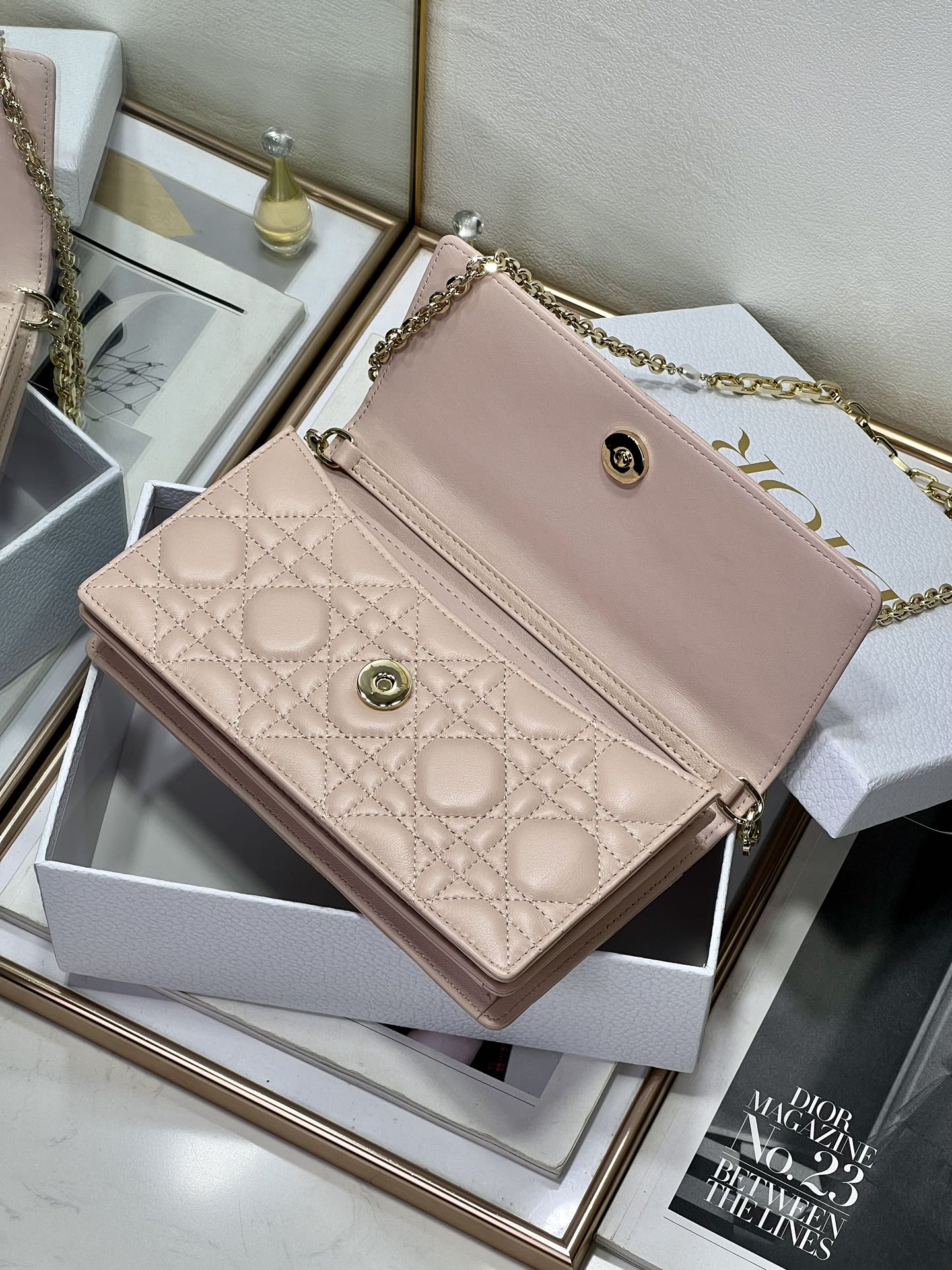 Bagsaaa My D10r Mini Bag Powder Pink Cannage Lambskin - 21 x 11.5 x 4.5 cm