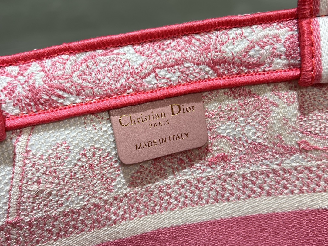 Bagsaaa D10riviera Hat Basket Bag Candy Pink Toile de Jouy Embroidery - 35 x 20.5 x 11 cm