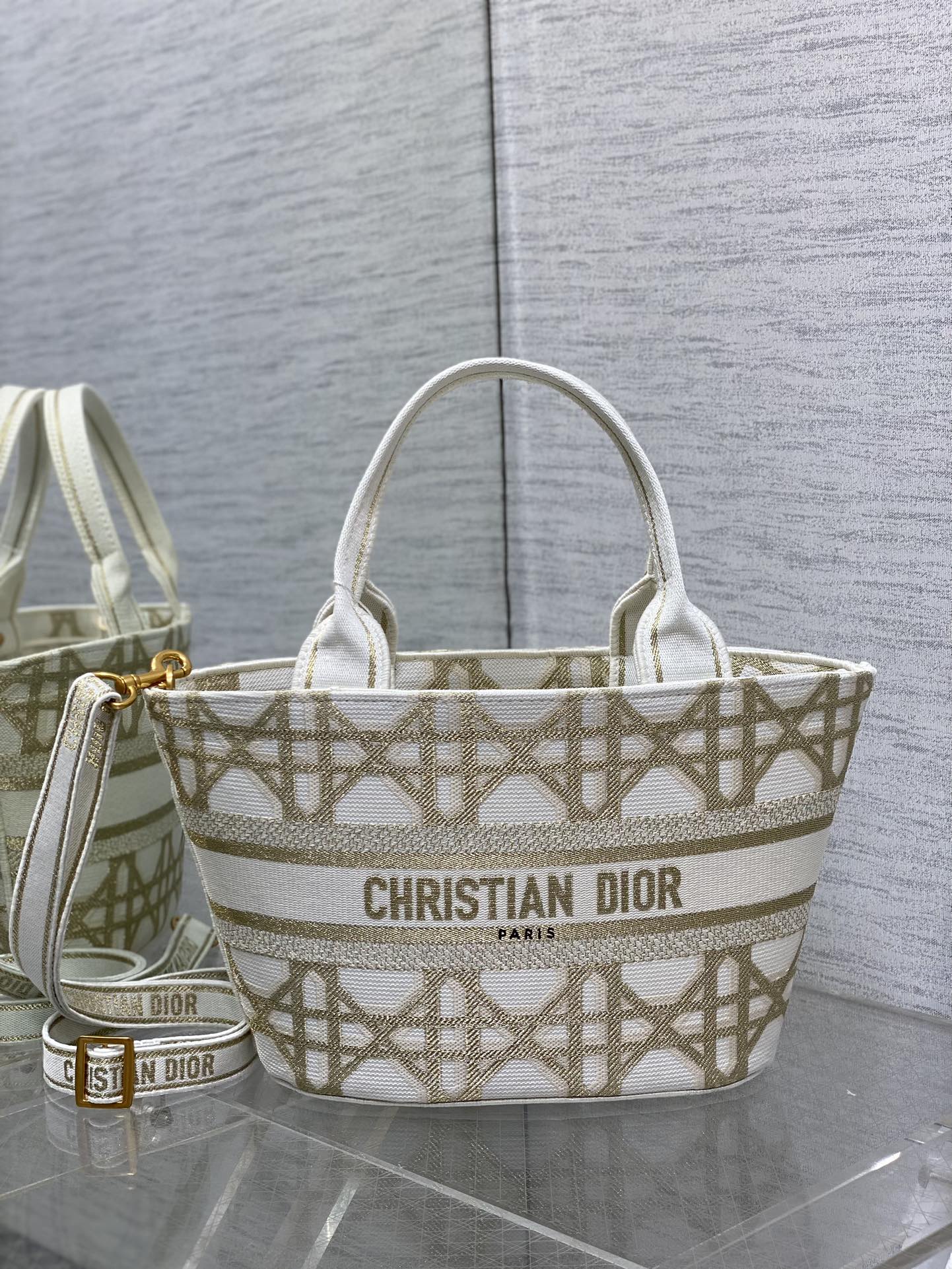 Bagsaaa D10r Hat Basket Bag White and Gold-Tone Macrocannage Embroidery - 35 x 20.5 x 11 cm