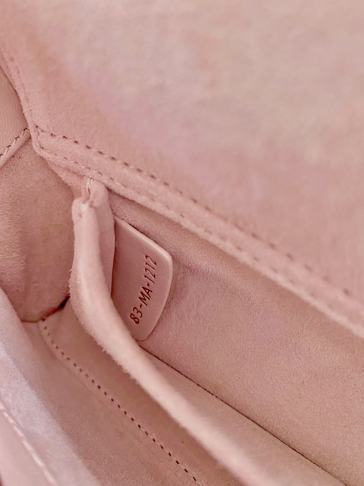 Bagsaaa D10r Small Lady D-Joy Bag Powder Pink Cannage Lambskin - 22 x 12 x 6 cm