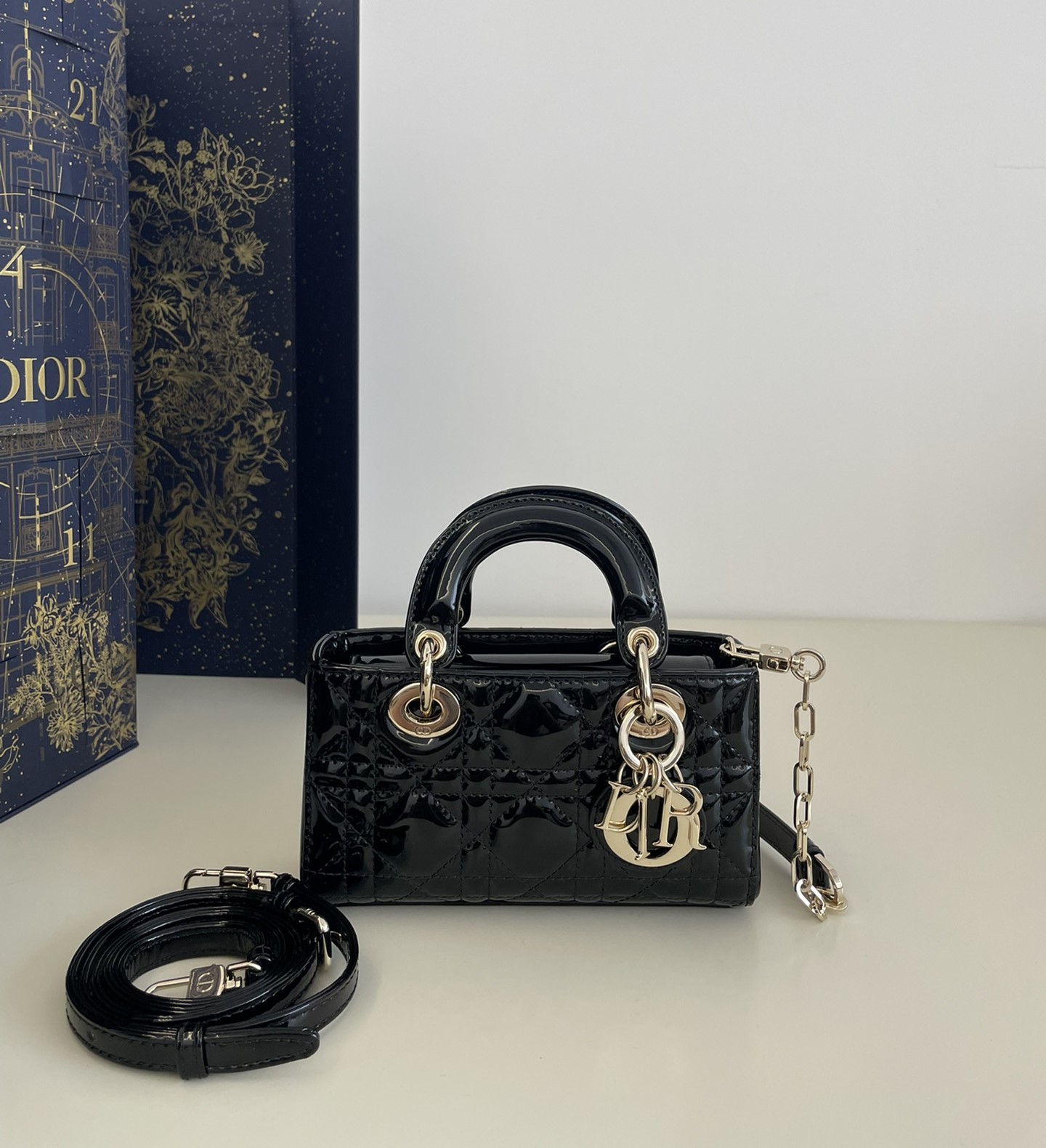 Bagsaaa D10r Lady D-Joy Micro Bag Black Patent Cannage Calfskin - 16 x 9 x 5 cm