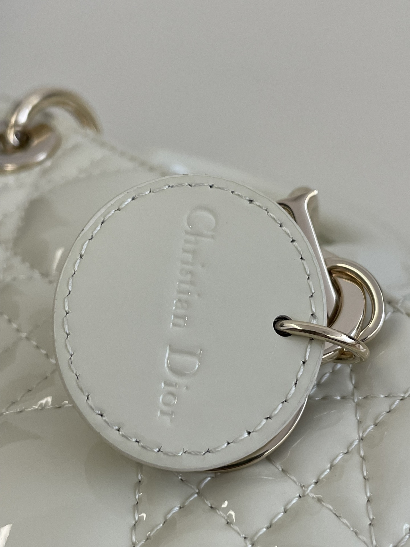 Bagsaaa D10r Lady D-Joy Micro Bag White Patent Cannage Calfskin - 16 x 9 x 5 cm