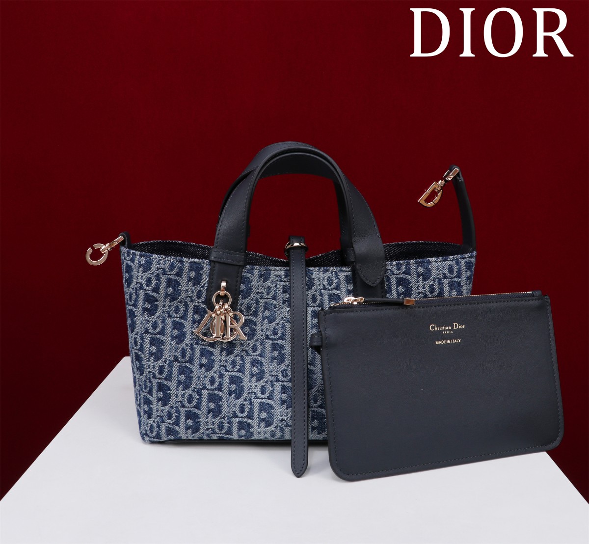 Bagsaaa Medium D10r Toujours Bag Blue Denim D10r Oblique Jacquard - 28.5 x 21.5 x 17 cm