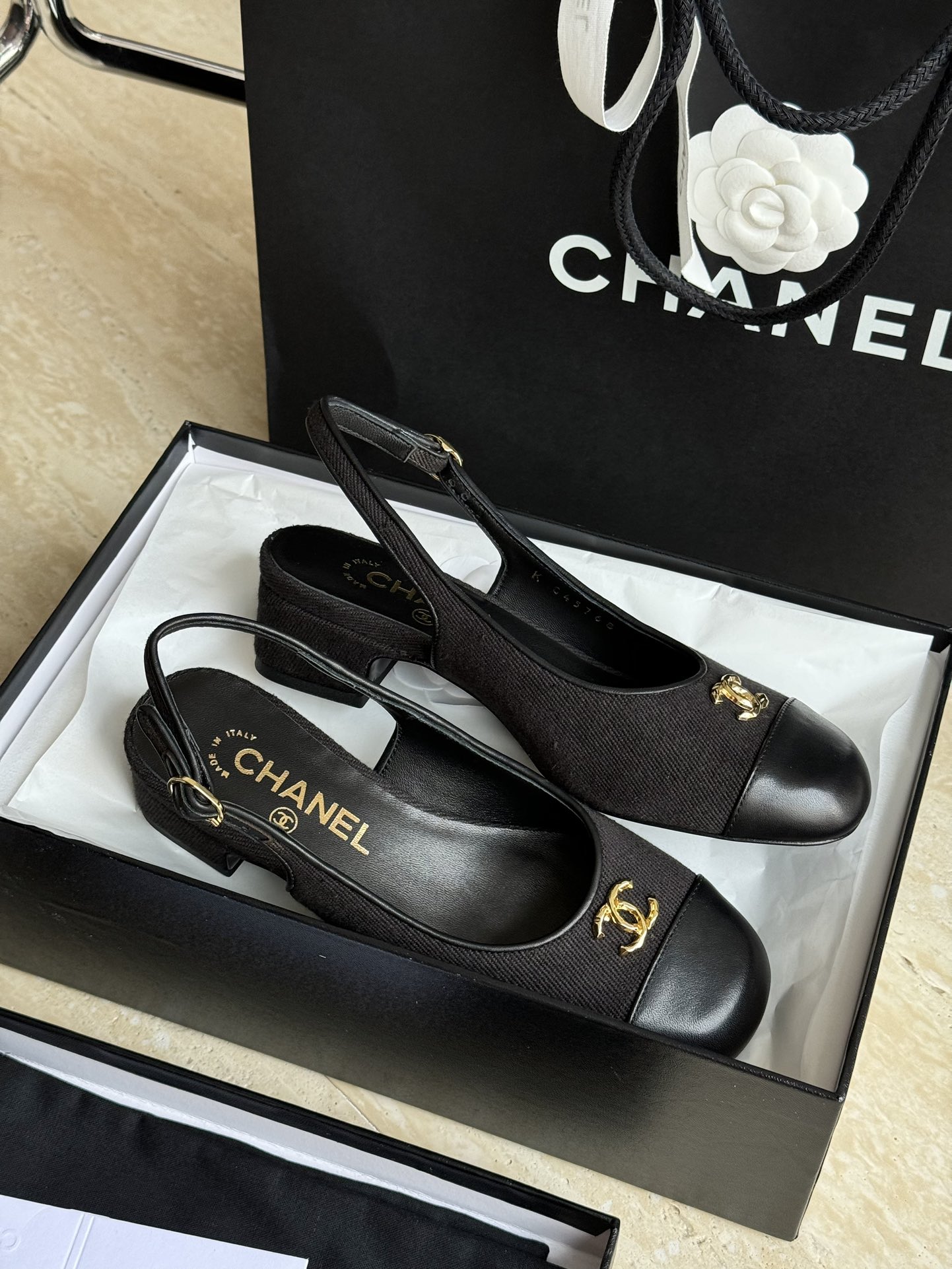 Bagsaaa Ch**el Slingbacks Wool & Calfskin Black G45768