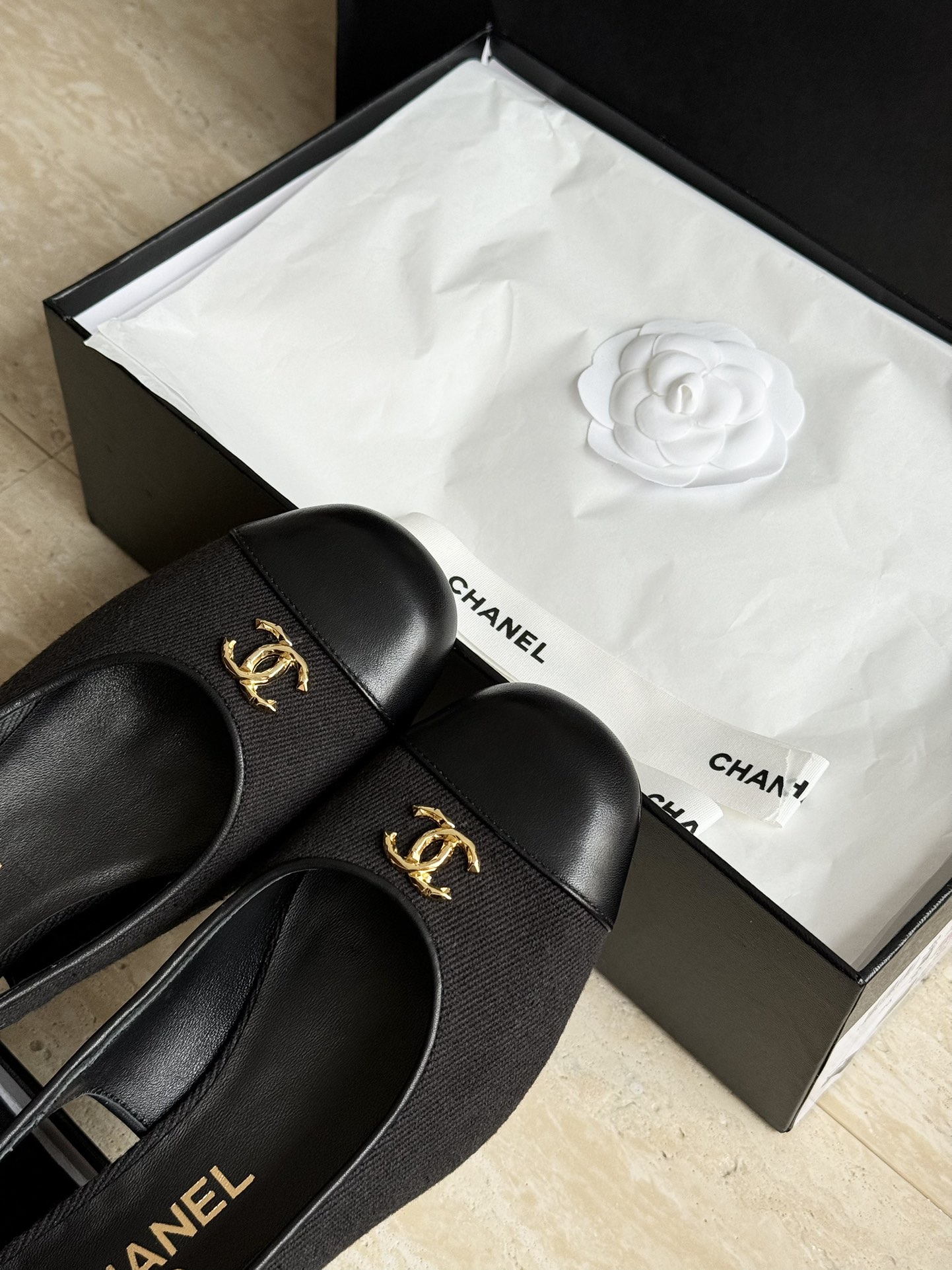 Bagsaaa Ch**el Slingbacks Wool & Calfskin Black G45768