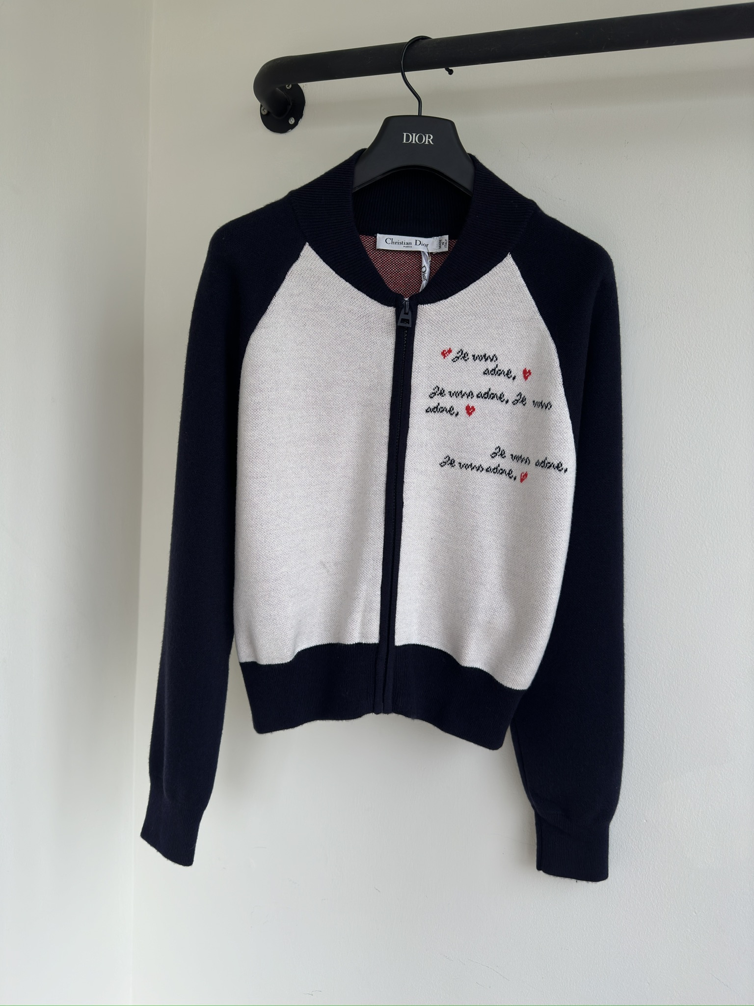 Bagsaaa D10ramour Bomber Jacket White Technical Knit with Black and Red Je Vous Adore Motif