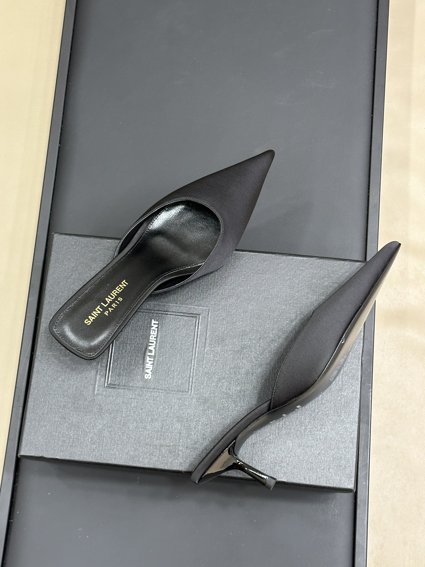 Bagsaaa Y51 Barbara Mules In Satin Crepe Black 5.5 cm