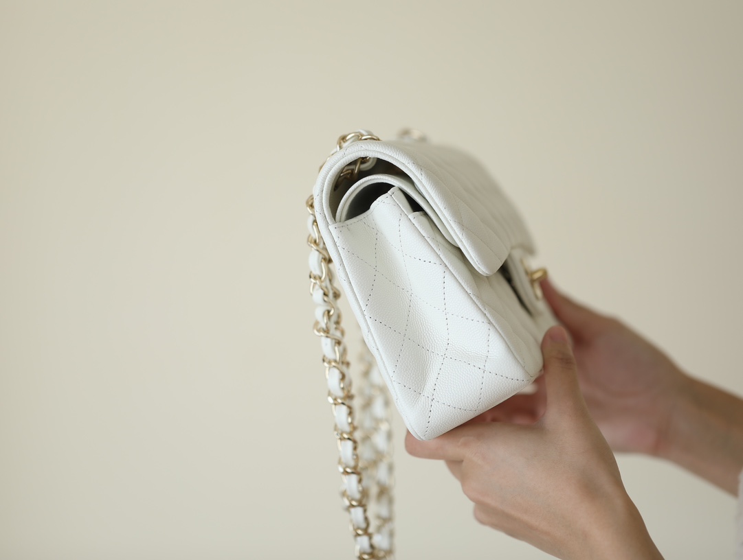 Bagsaaa Ch**el Small Flap Bag White Caviar & Light Gold Hardware - 23cm