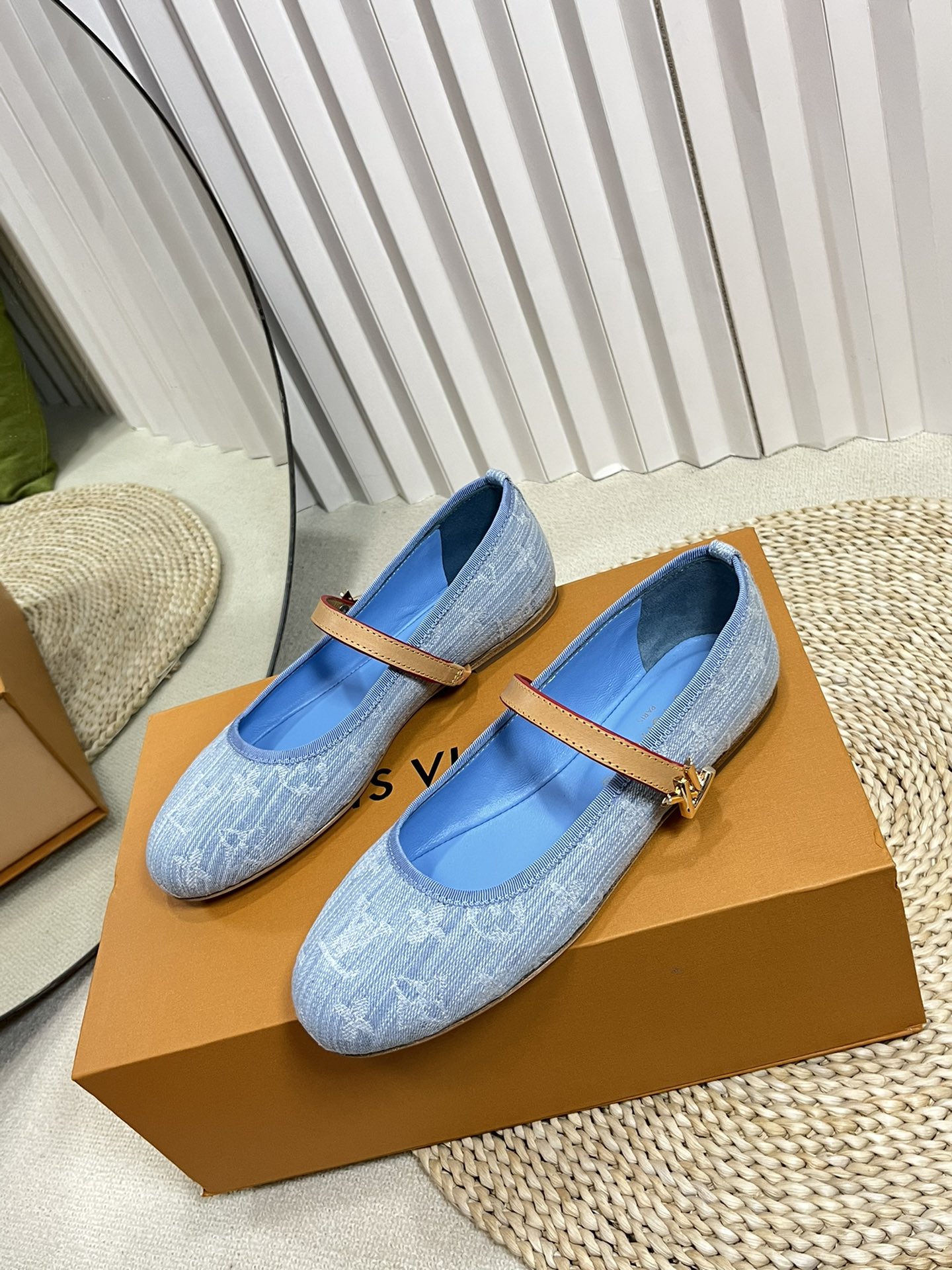 Bagsaaa L0vis Vvtt0n Romy Flat Ballerina Light Blue
