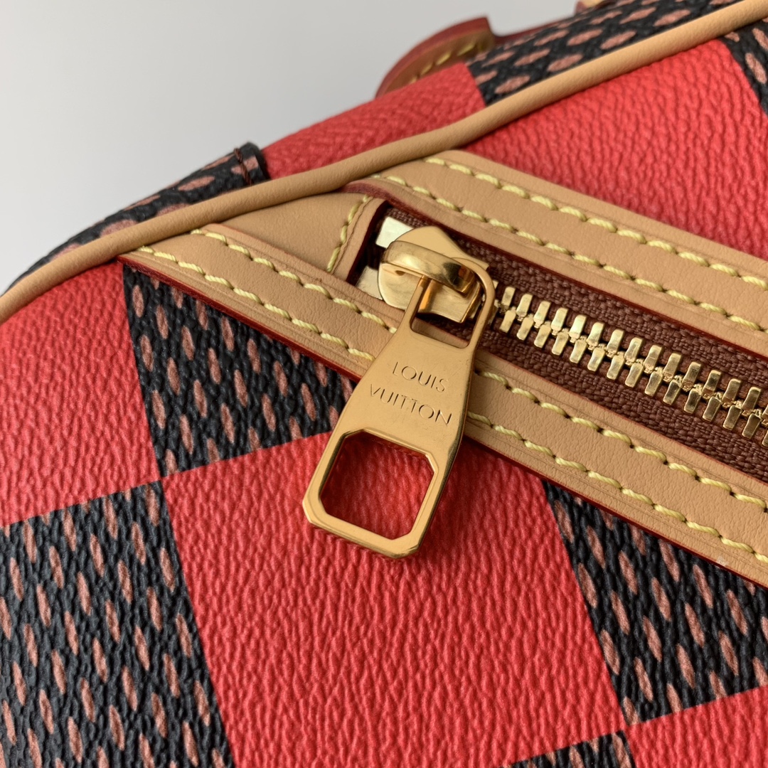 Bagsaaa L0vis Vvtt0n N40561 Chess Messenger Red - 24 x 24 x 8 cm