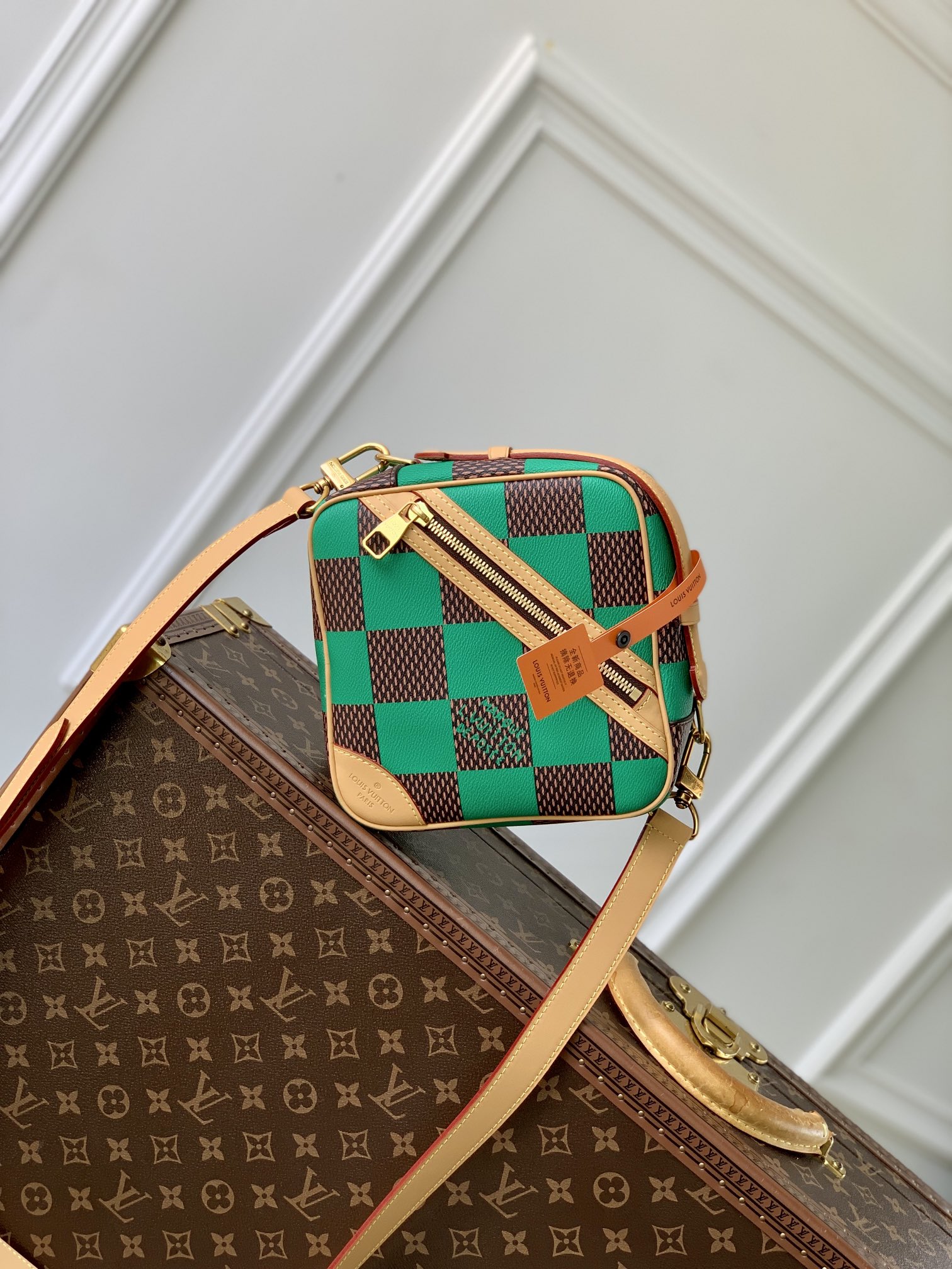 Bagsaaa L0vis Vvtt0n N40563 Chess Messenger Green - 24 x 24 x 8 cm