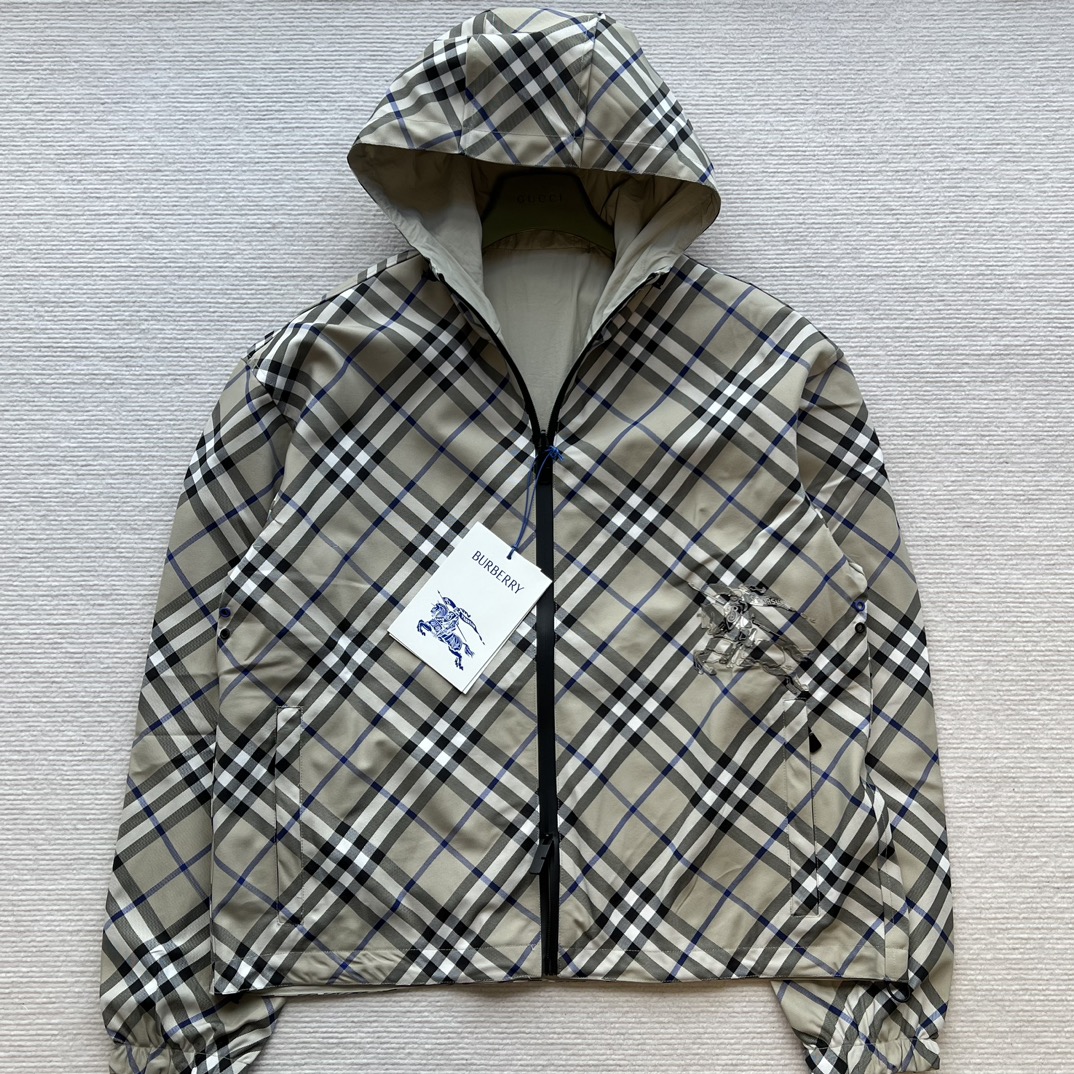 Bagsaaa Bv*b*rry Cropped Reversible Check Jacket Gray