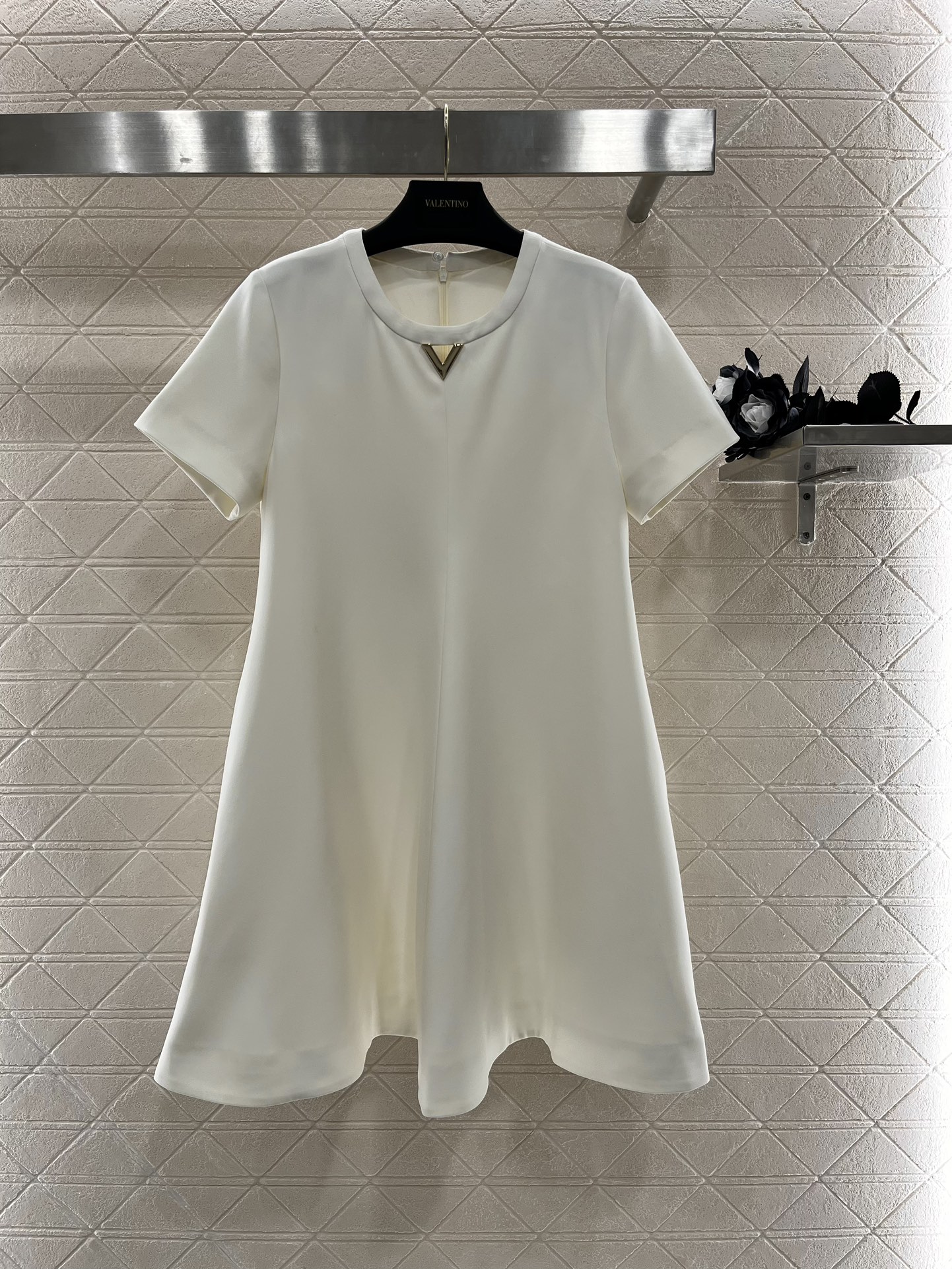 Bagsaaa Va1e*ntin0 Structured Couture Short Dress White