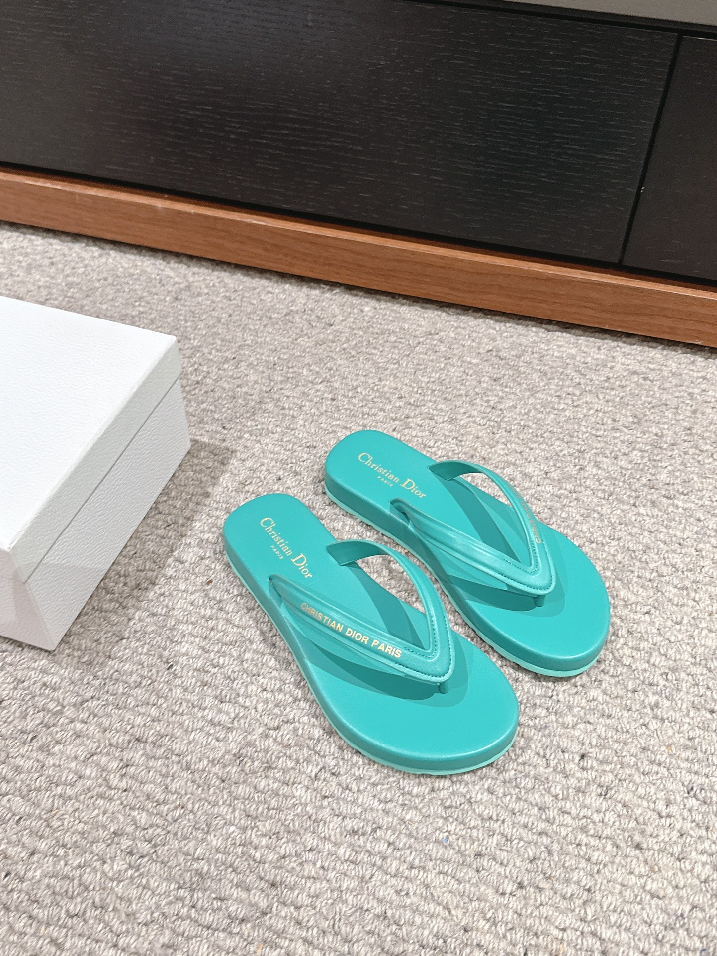 Bagsaaa D10riviera D10rsea Thong Sandal Aquamarina Leather-Effect Fabric