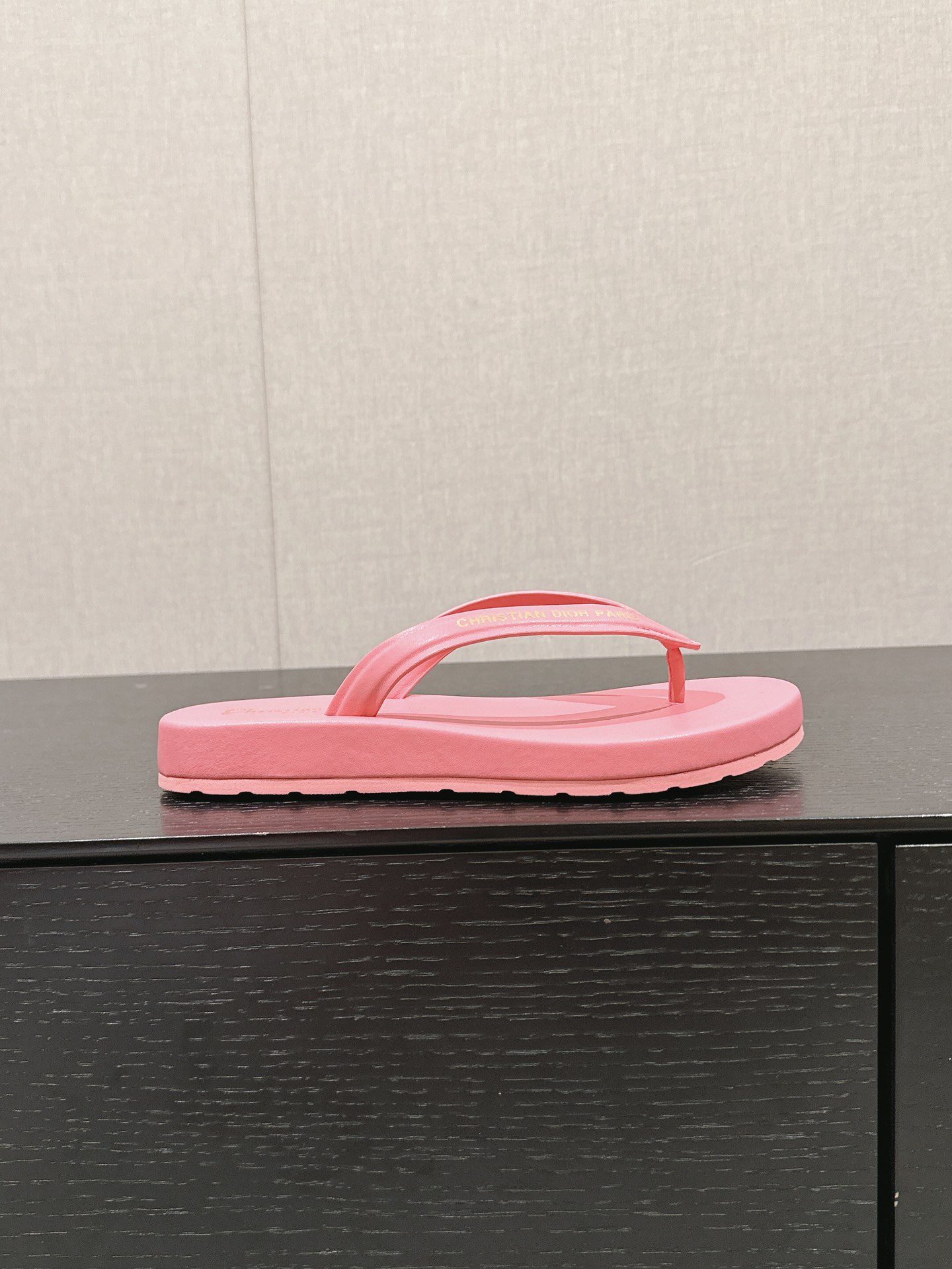 Bagsaaa D10riviera D10rsea Thong Sandal Candy Pink Leather-Effect Fabric