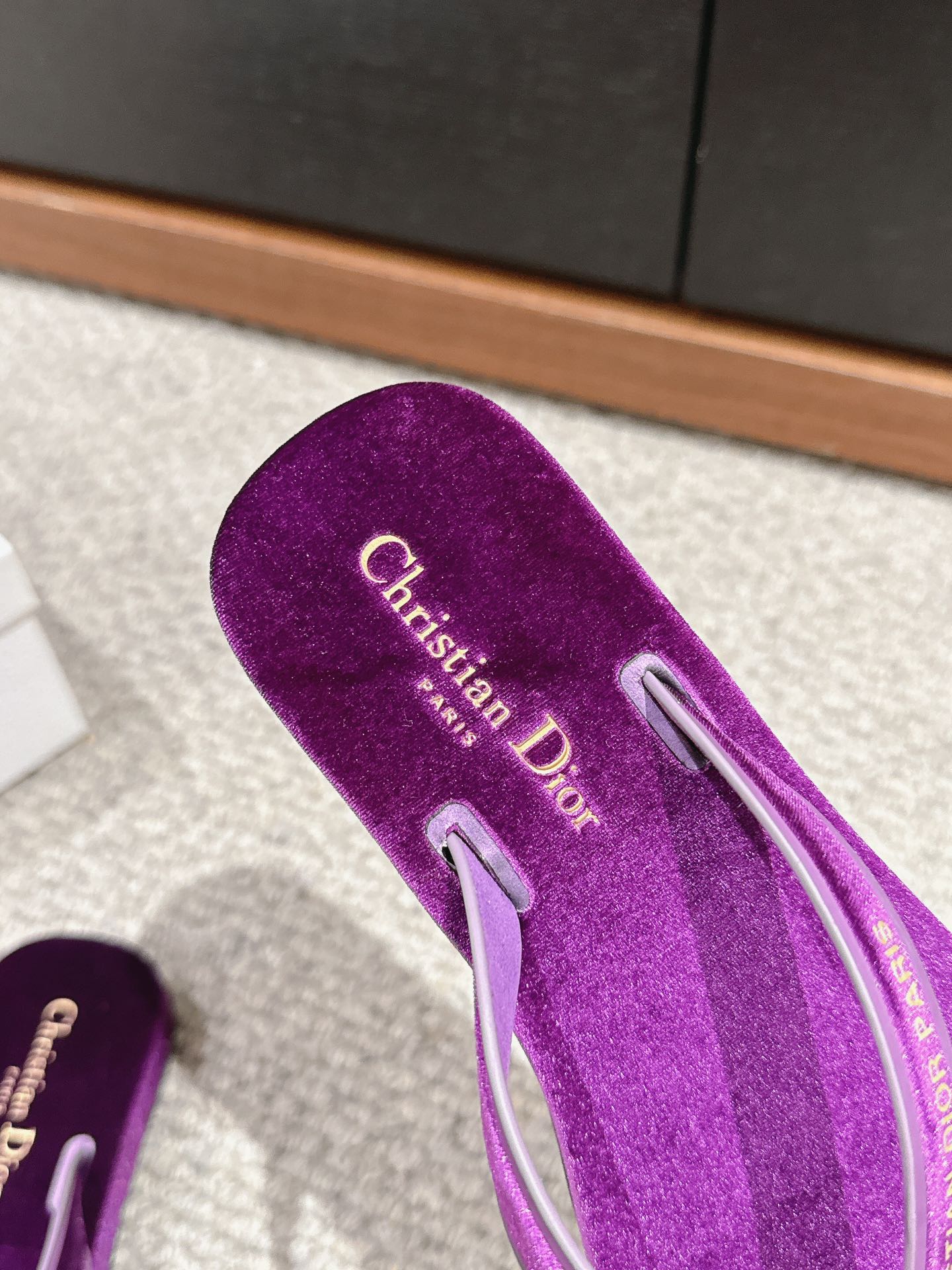 Bagsaaa D10rsea Thong Sandal Purple Velvet